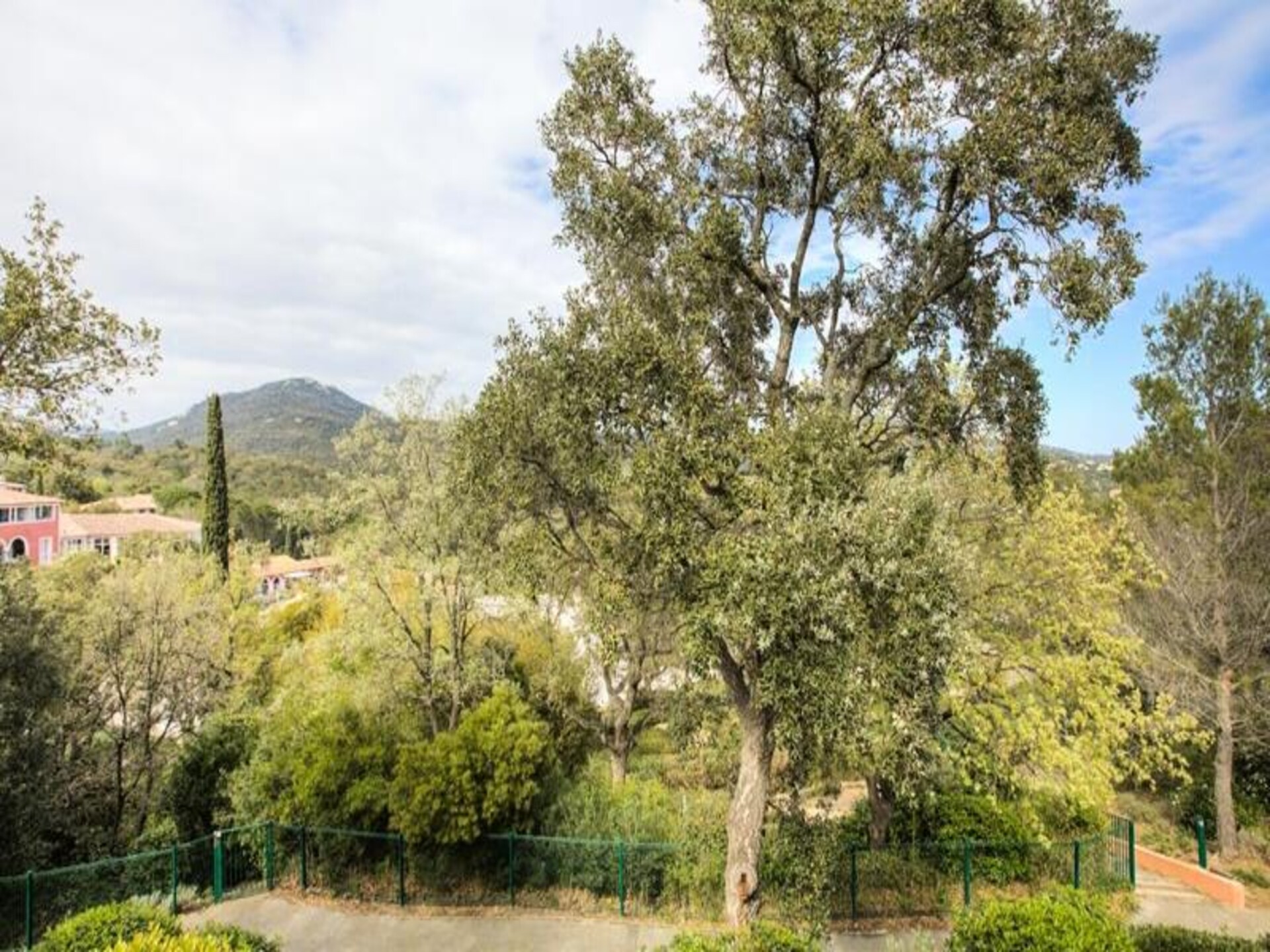 Sfeervol appartement in Grimaud met zwembaden en dichtbij zee - foto 26