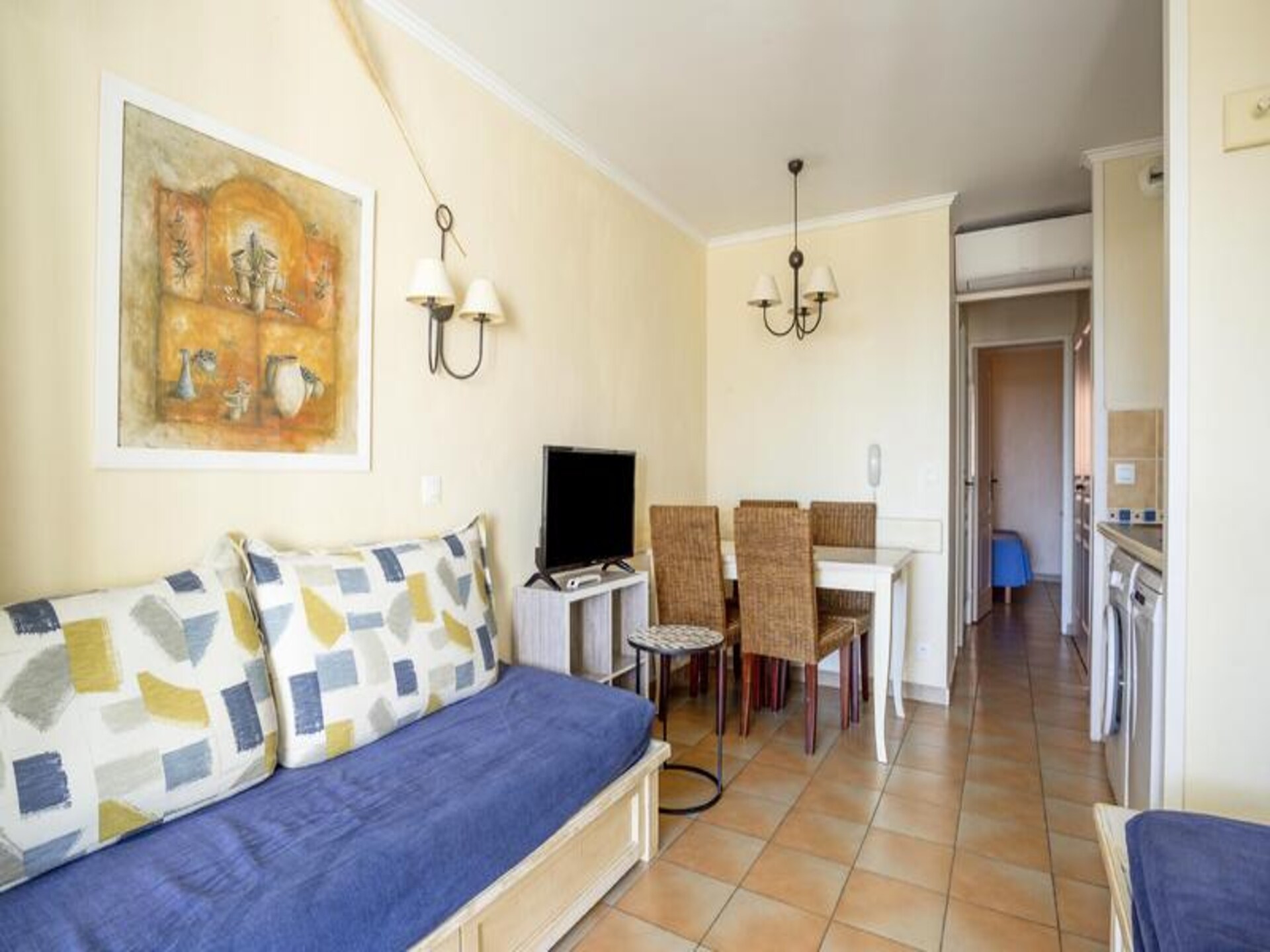Ruim appartement met zwembad nabij Saint-Tropez en strand - foto 19