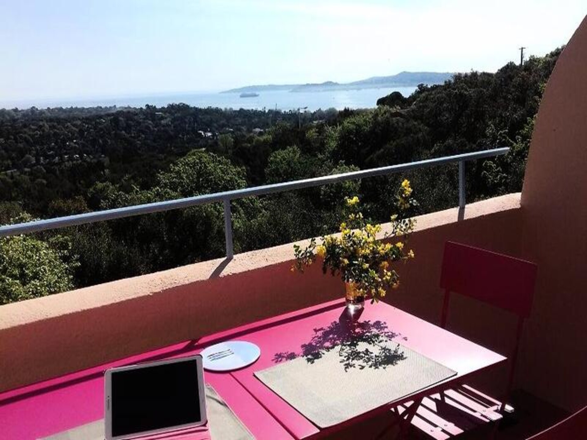 Appartement met balkon en uitzicht op de Golf van Saint-Tropez - foto 19