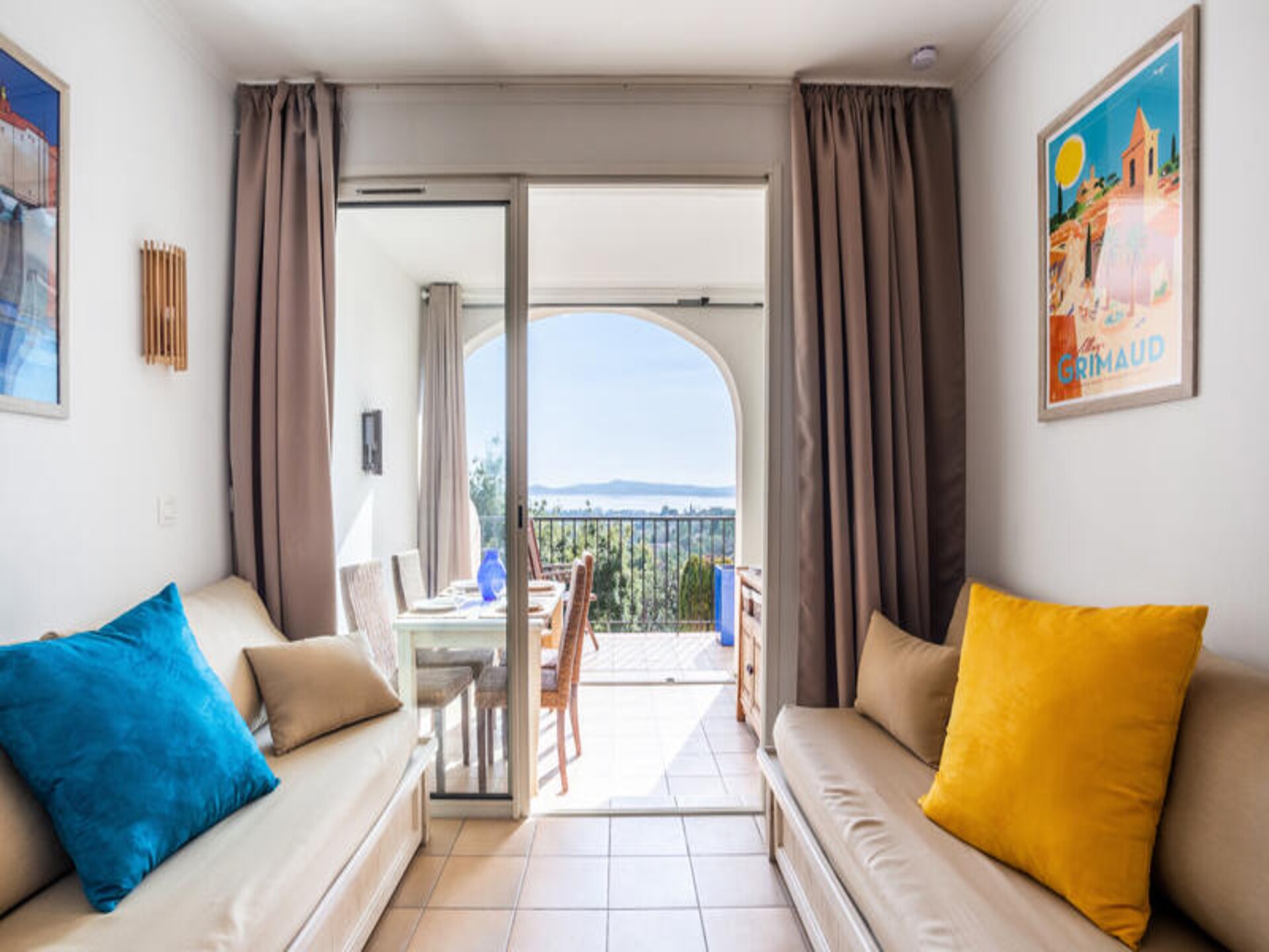 Zeezicht appartement nabij St-Tropez met zwembad en tuin - foto 12