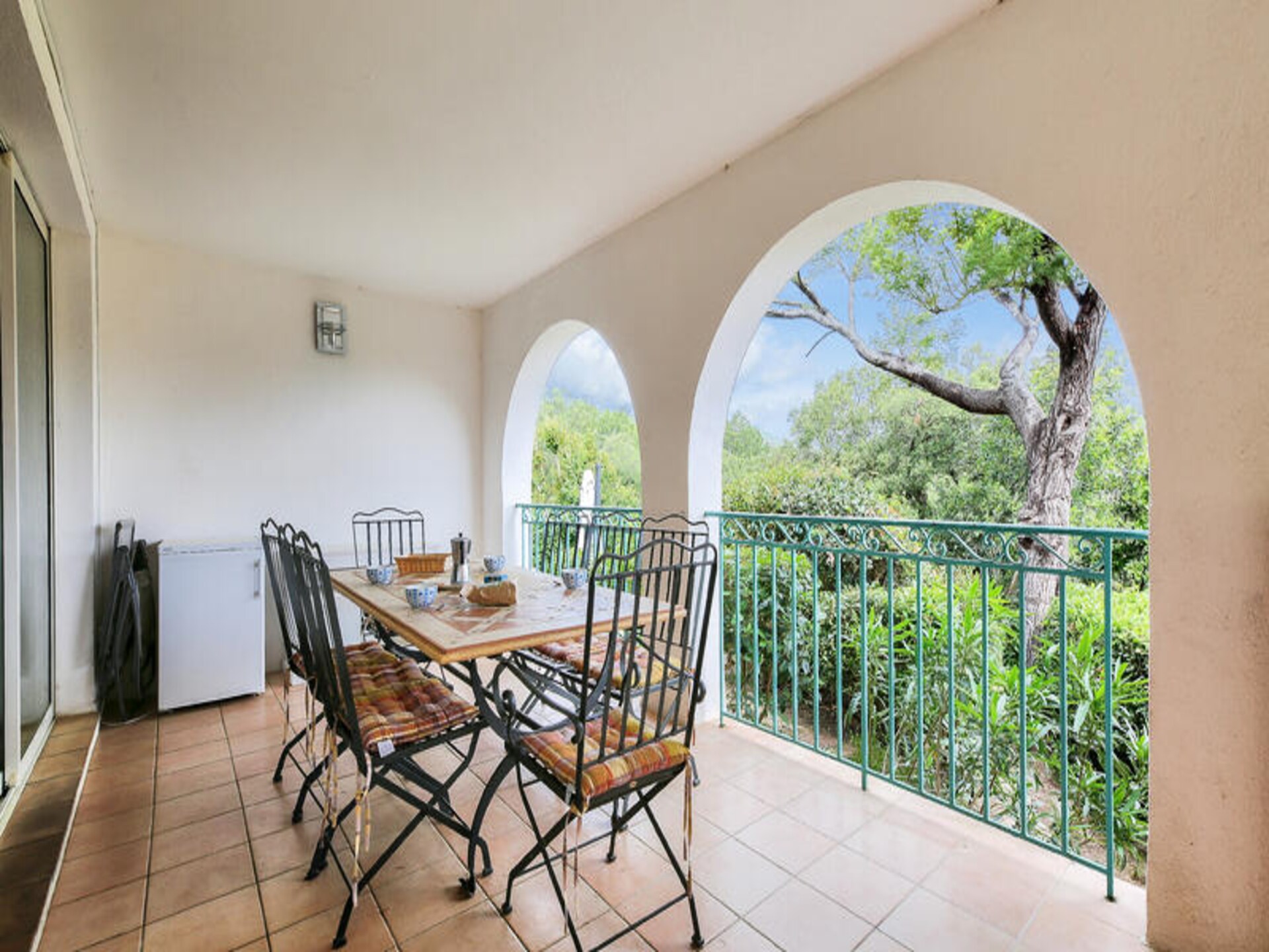 Zonnig appartement voor 8 in Grimaud met zwembaden en nabij strand - foto 17