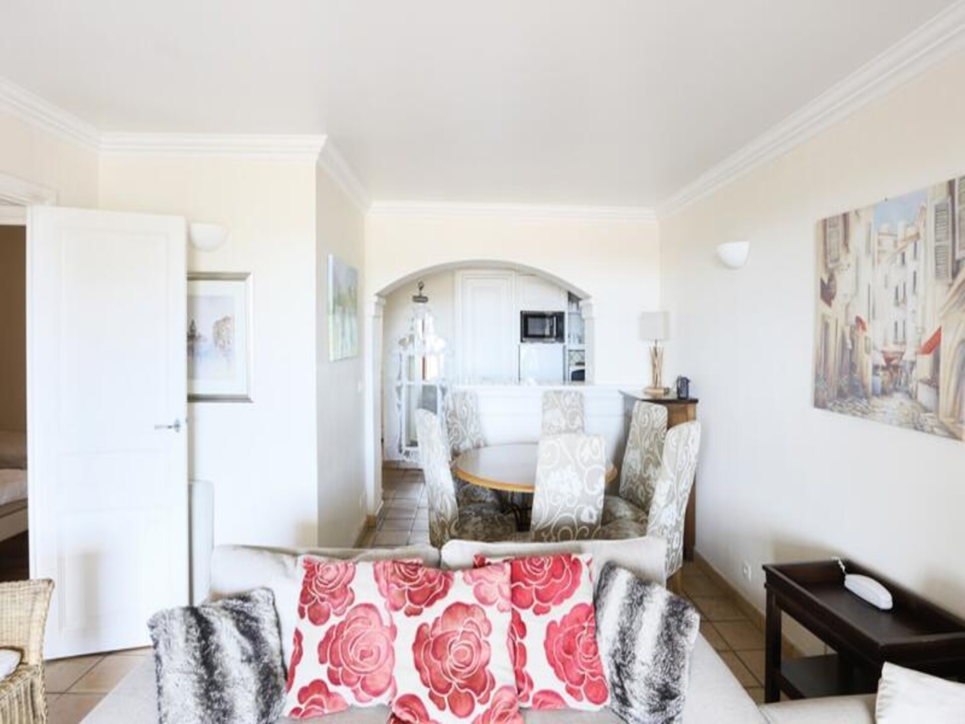 Zonovergoten appartement voor 8 bij St-Tropez met zwembaden en zeezicht - foto 8