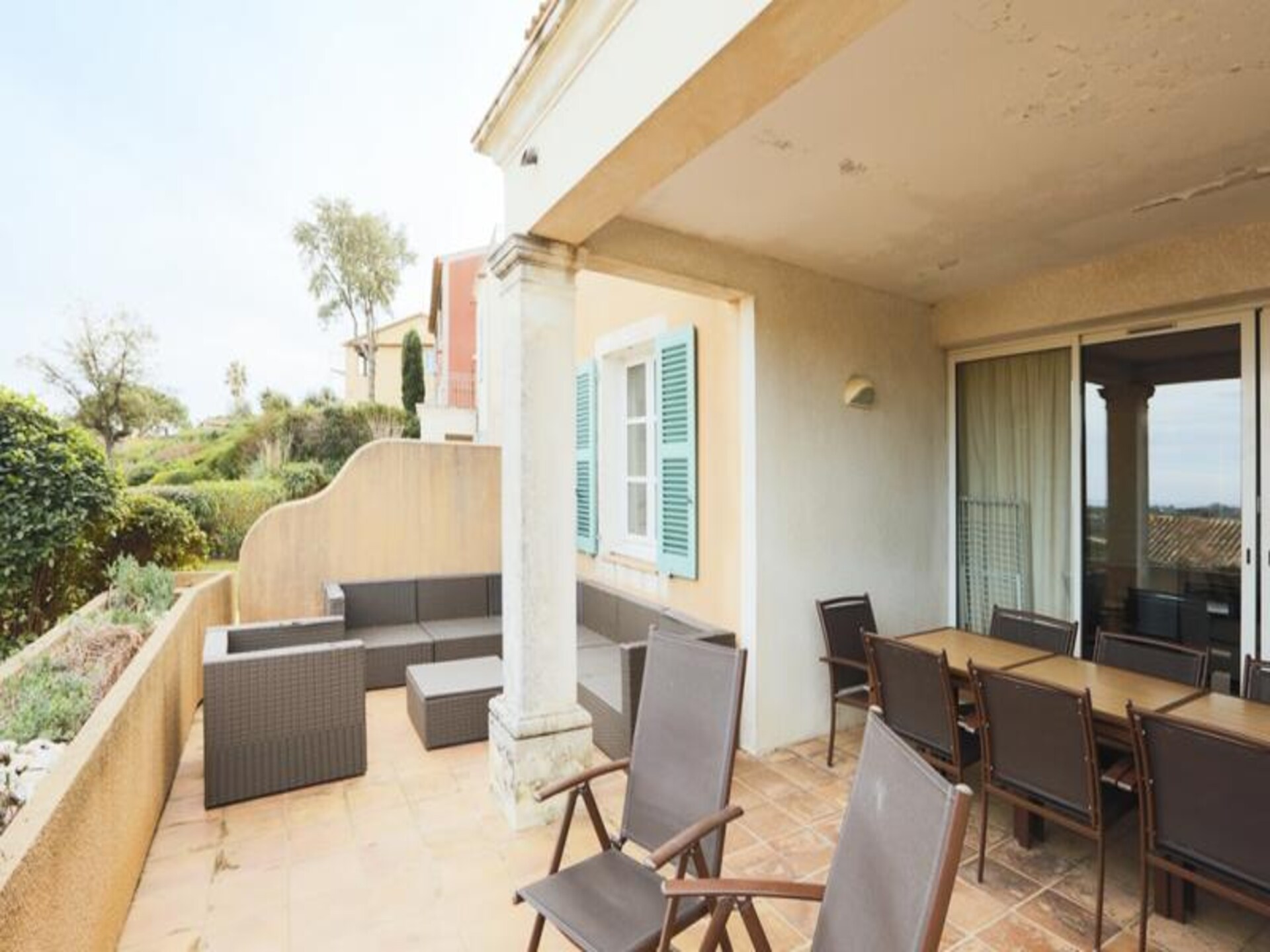 Zonovergoten appartement voor 8 bij St-Tropez met zwembaden en zeezicht - foto 19