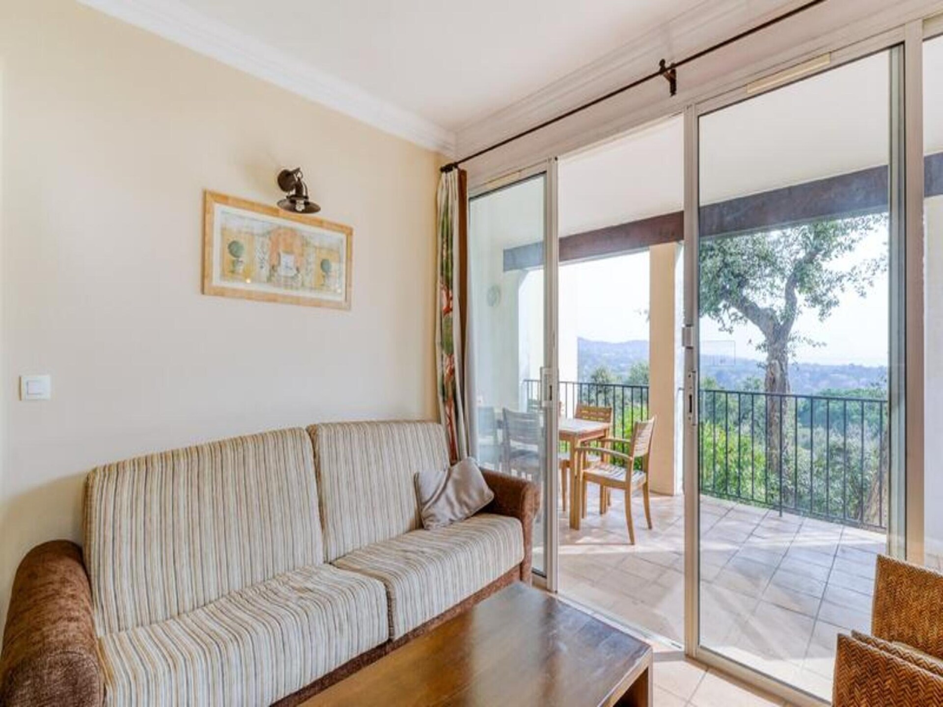 Ruim appartement voor 6 bij Grimaud met zwembaden, vlakbij strand - foto 20