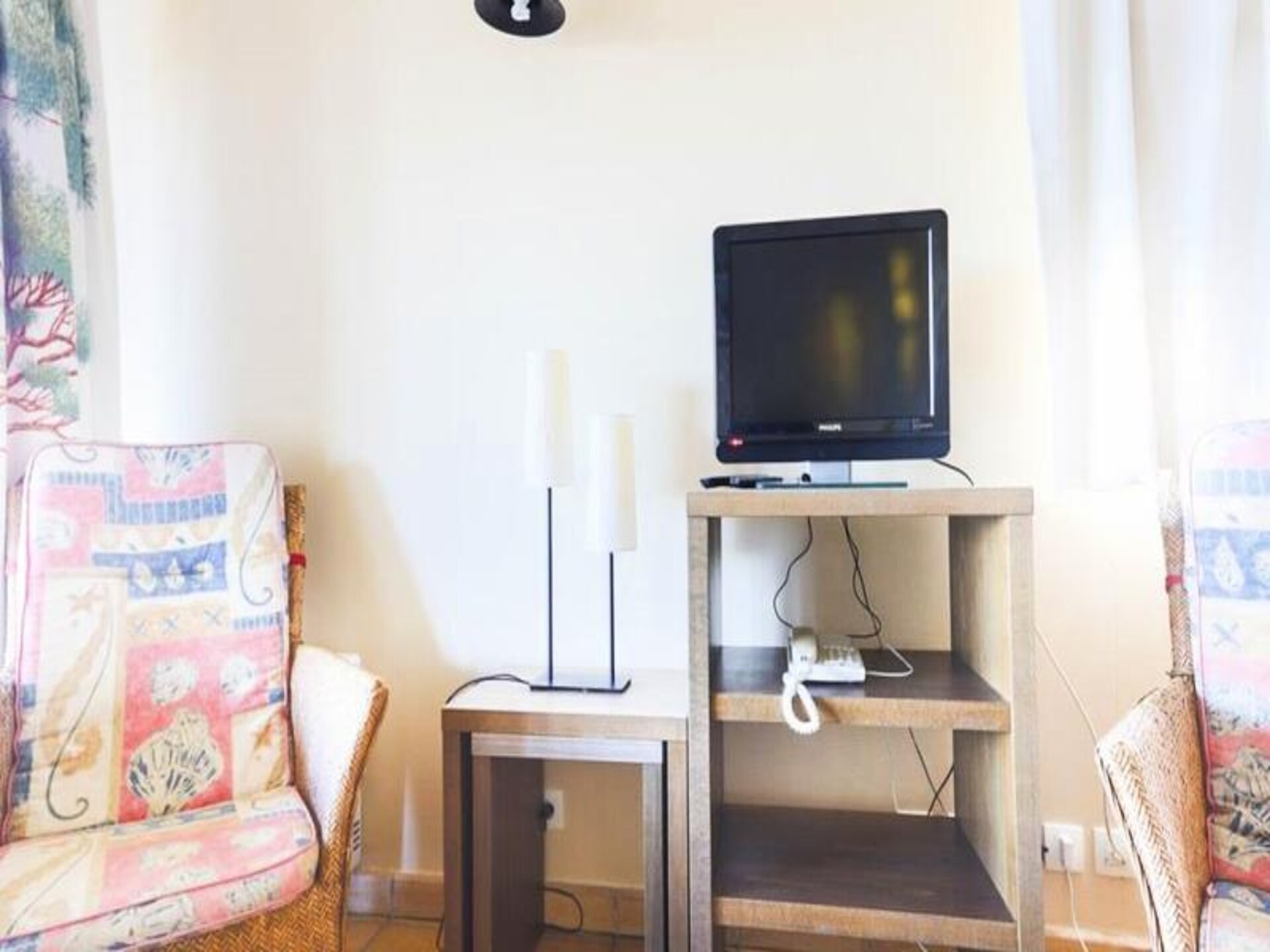 Licht appartement met uitzicht op de baai van St-Tropez, op 3 km van het strand - foto 9