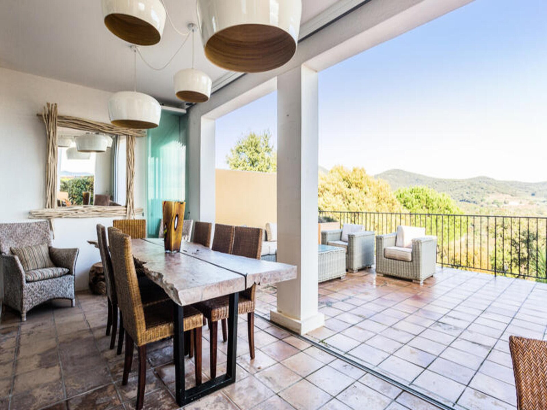 Ruim appartement met zeezicht, zwembad en tuin nabij St. Tropez - foto 20