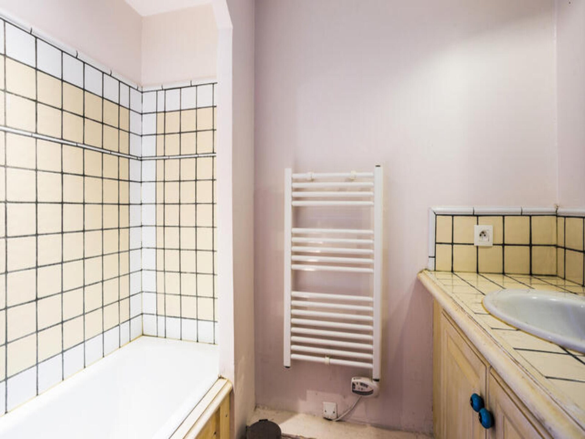 Ruim appartement met zeezicht, zwembad en tuin nabij St. Tropez - foto 16