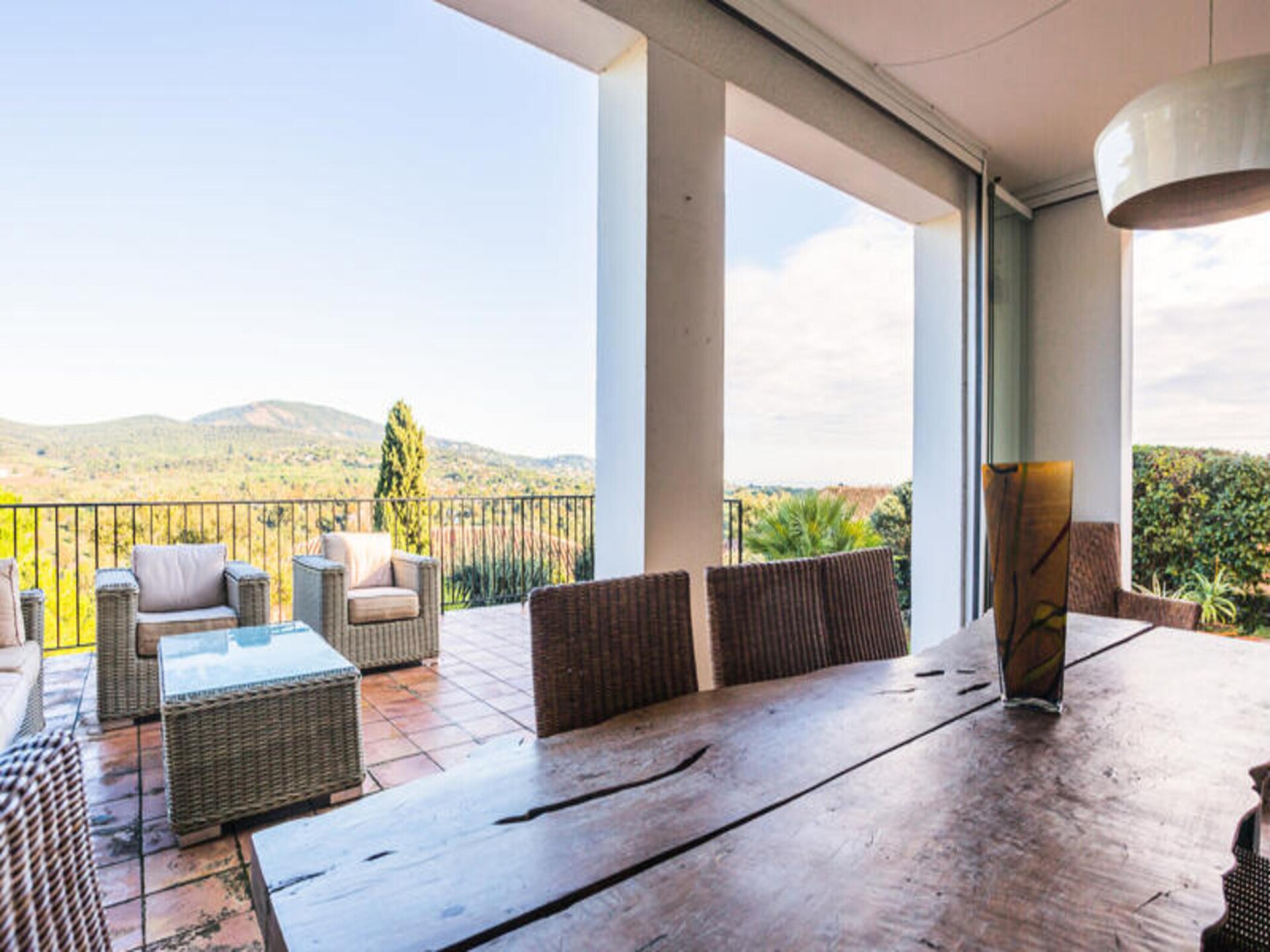 Ruim appartement met zeezicht, zwembad en tuin nabij St. Tropez - foto 21