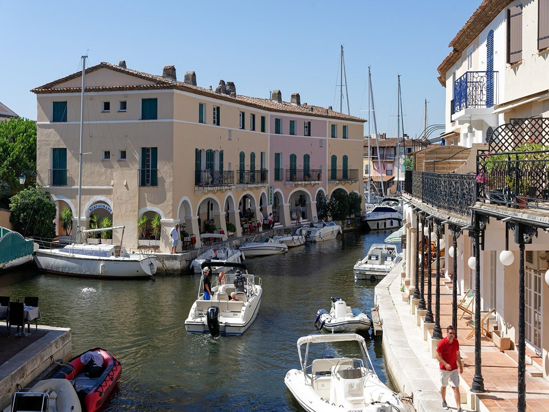 Ruim appartement met zeezicht, zwembad en tuin nabij St. Tropez - foto 28