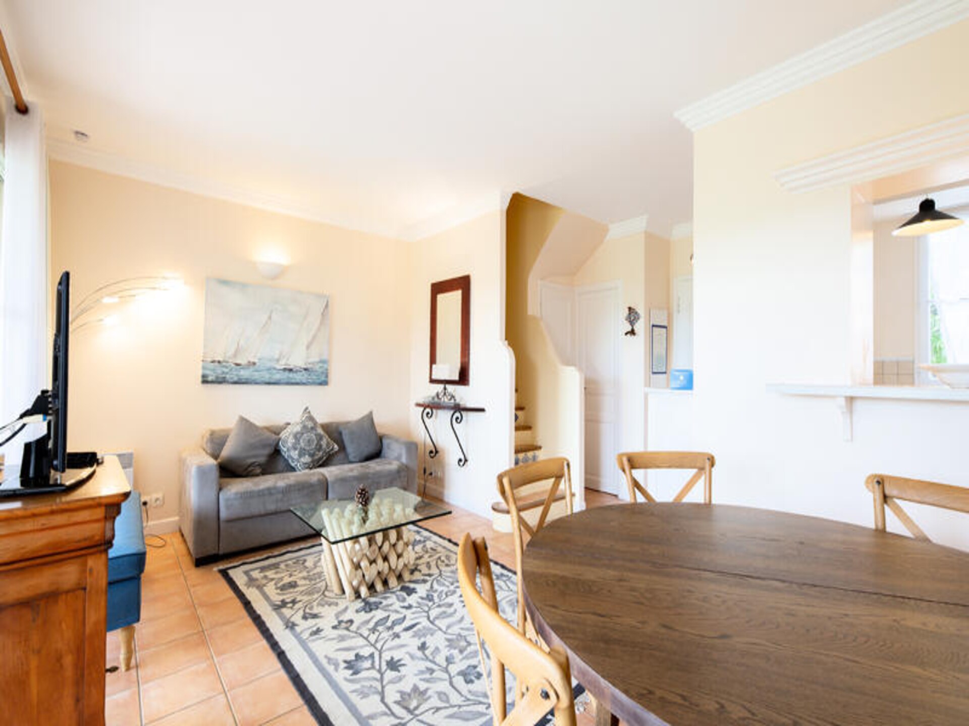 Ruim appartement bij Saint-Tropez met bergzicht en terras - foto 8