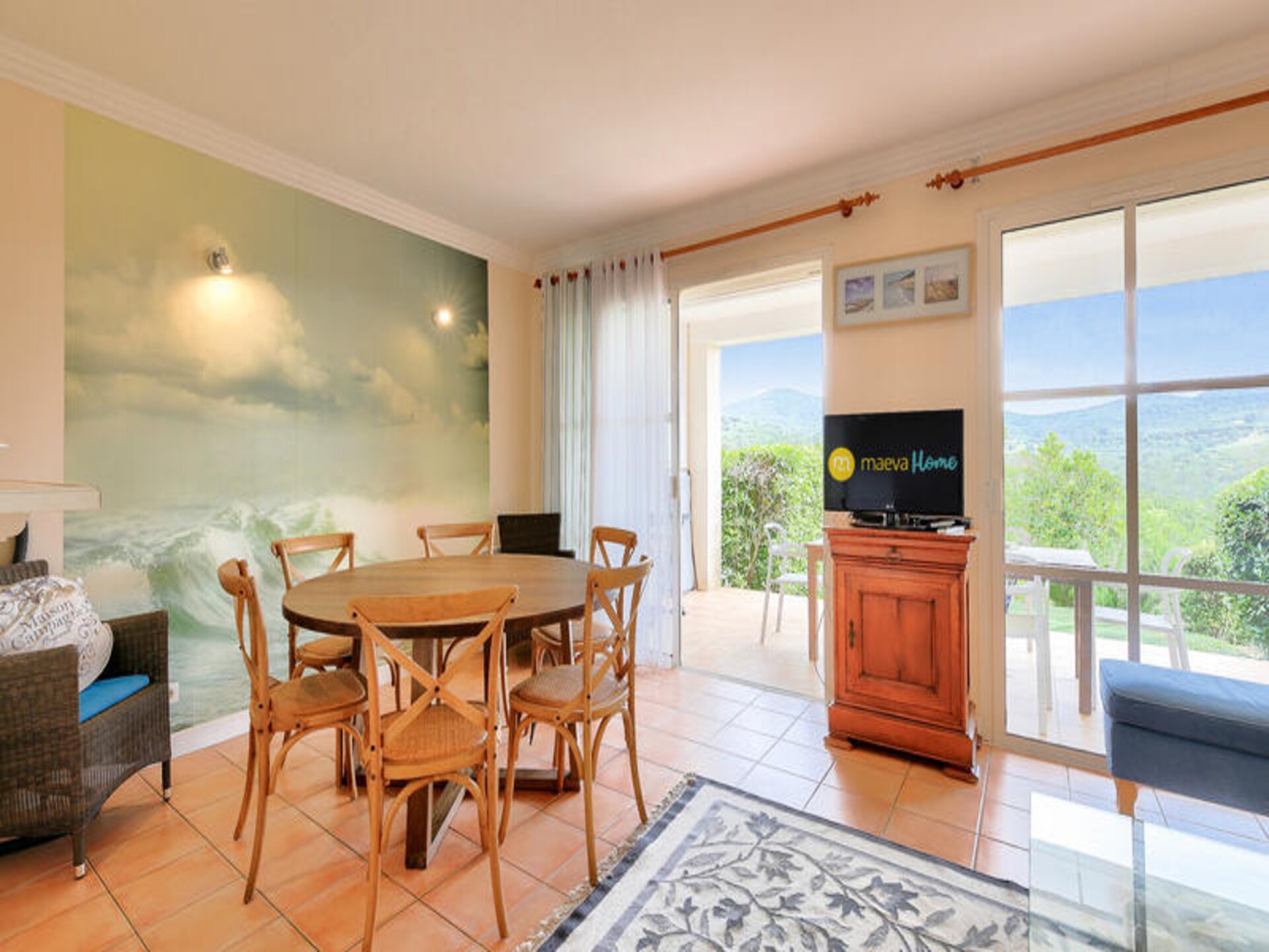 Ruim appartement bij Saint-Tropez met bergzicht en terras - foto 9
