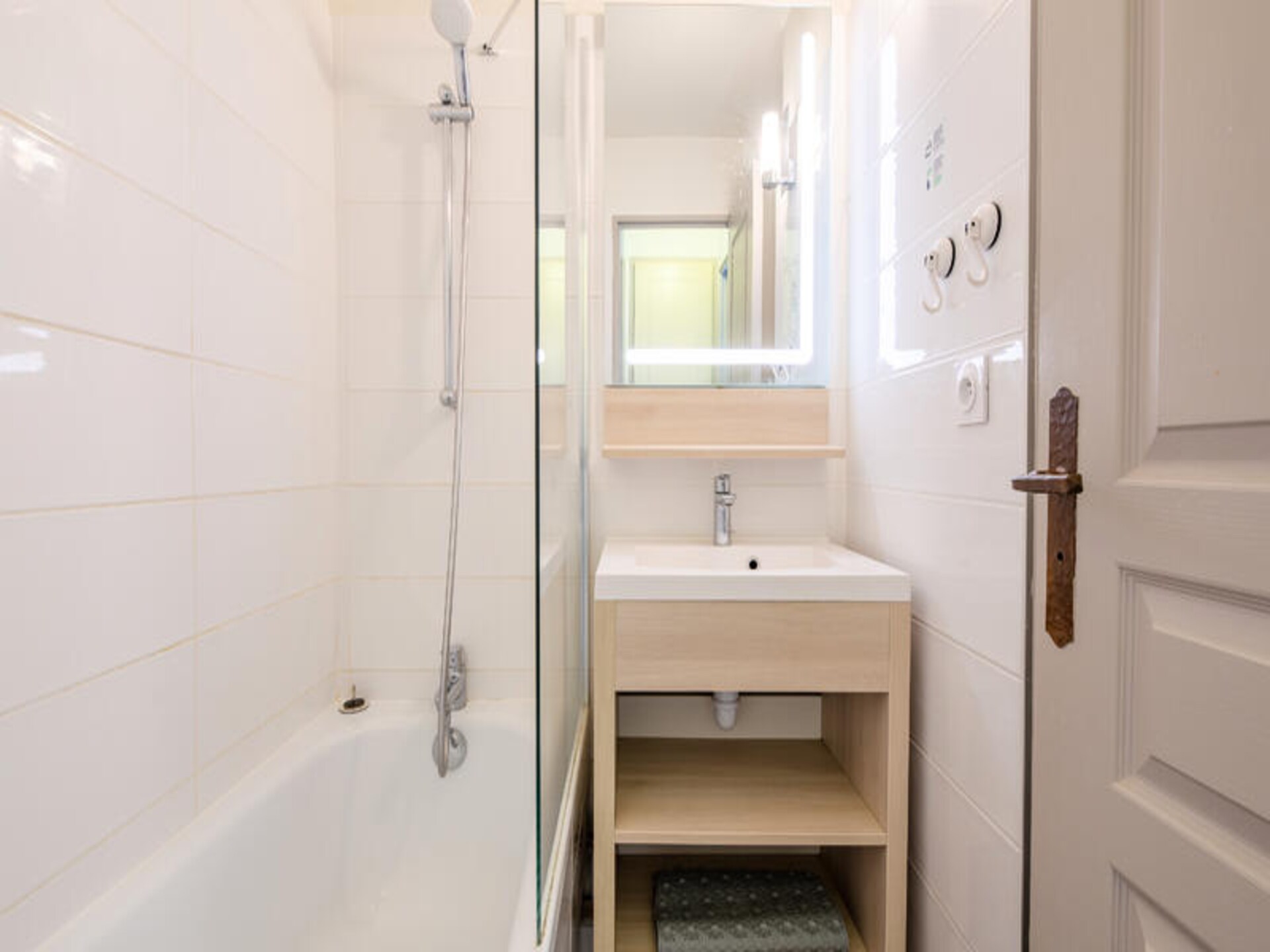 Provençaals appartement op 10 km van Saint-Tropez met zwembad en tuin - foto 27