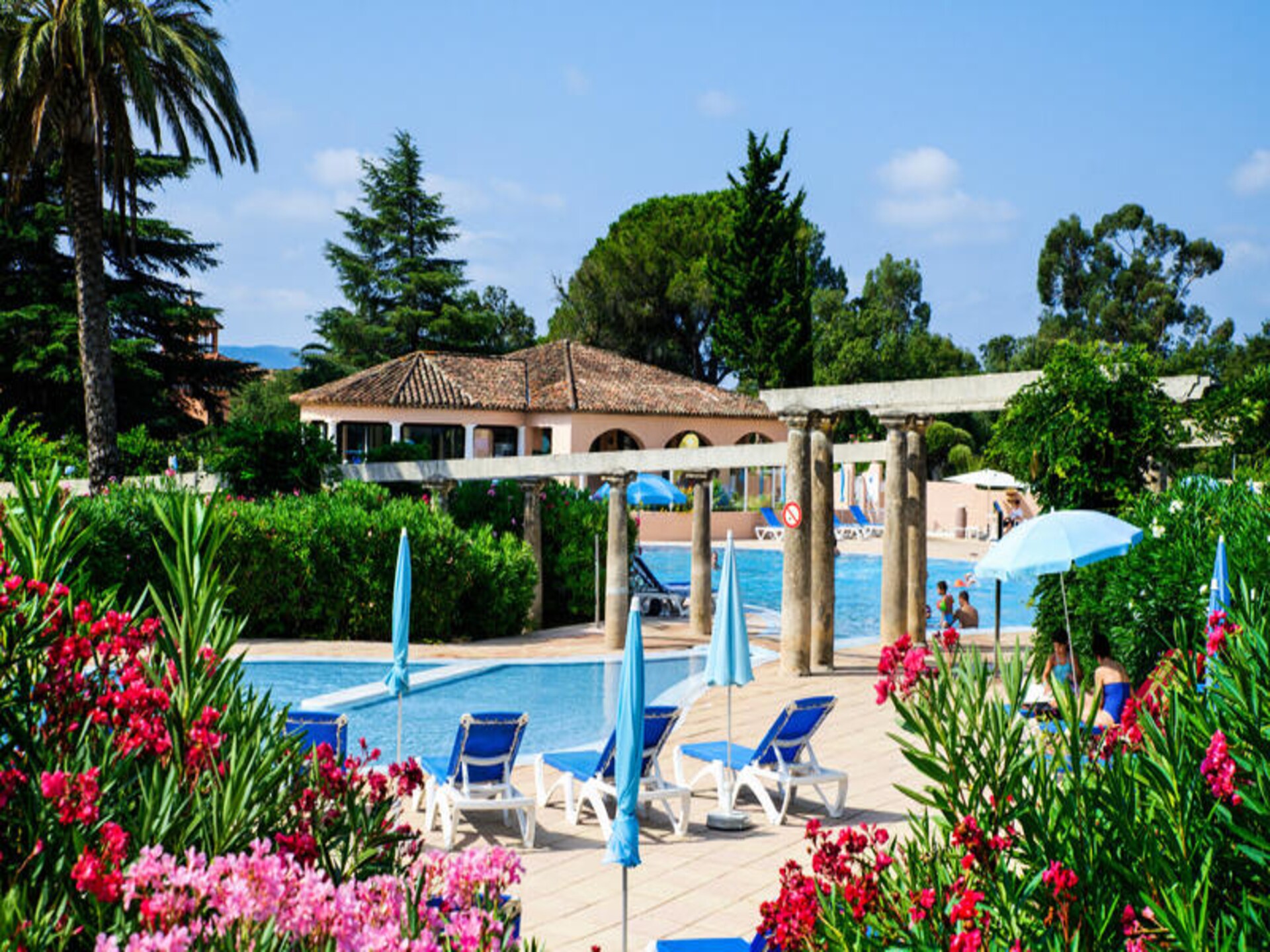 Knus appartement in Grimaud met tuin, vlakbij strand en Saint-Tropez - foto 7