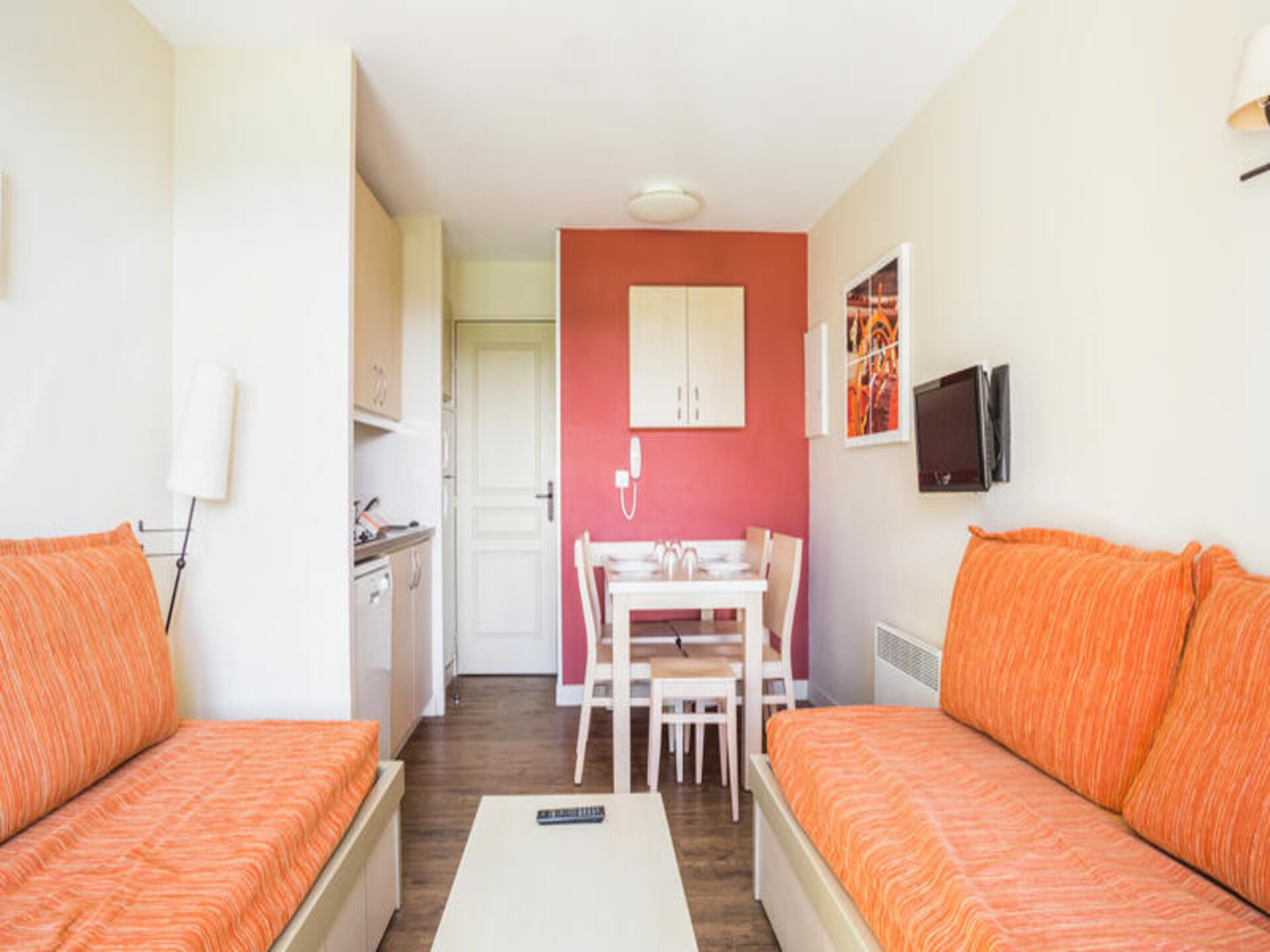 Knus appartement in Grimaud met tuin, vlakbij strand en Saint-Tropez - foto 20