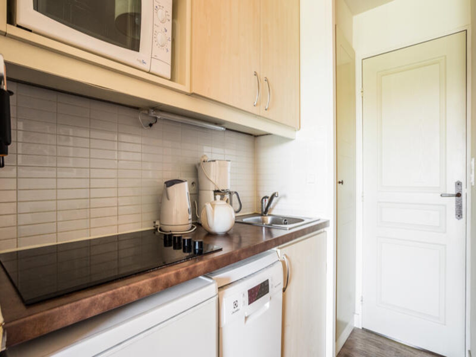 Knus appartement op 500m van strand met zwembad in Grimaud - foto 24