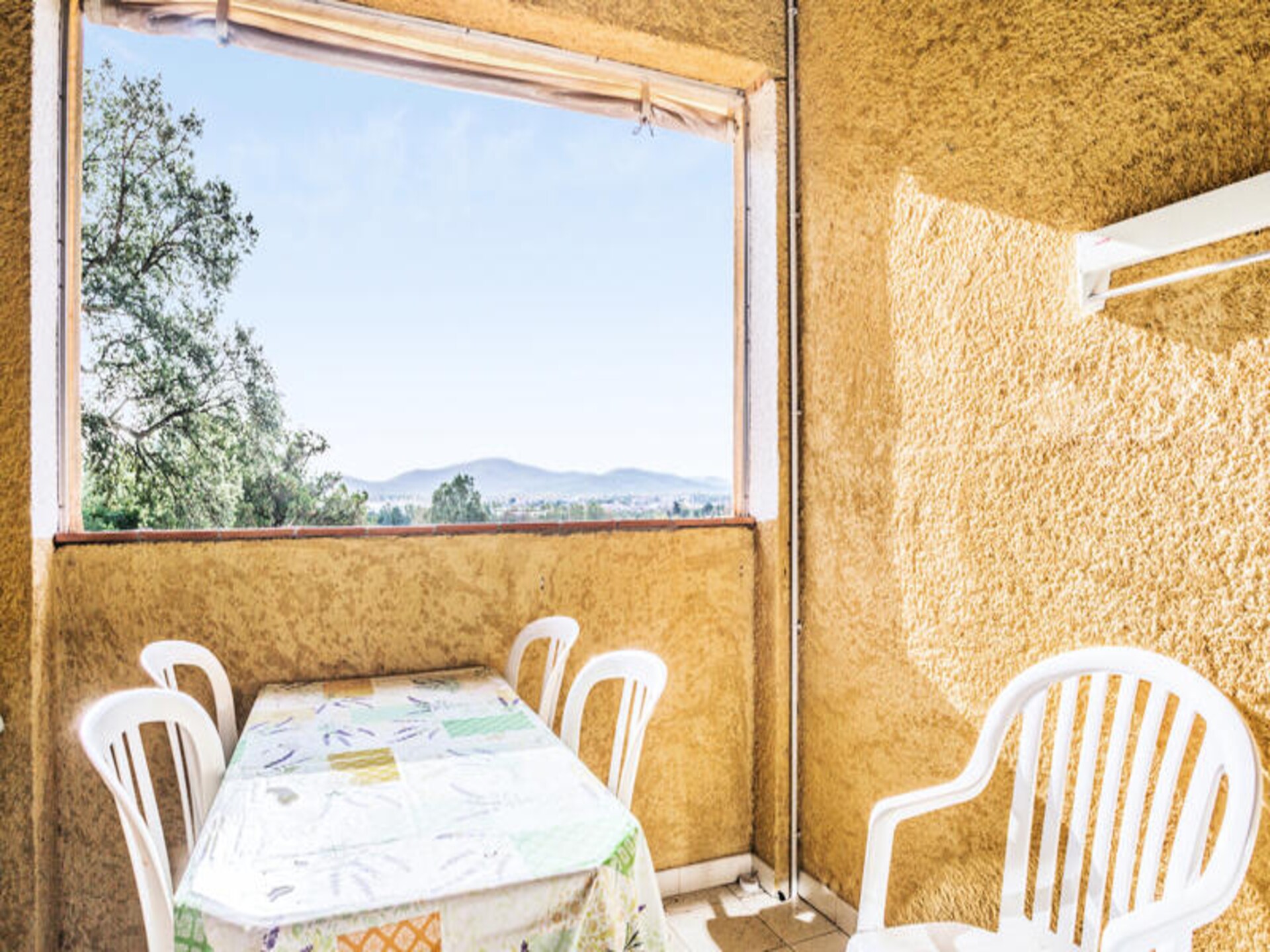 Bloemrijk appartement voor 5 bij Grimaud, op 500m van het strand - foto 27