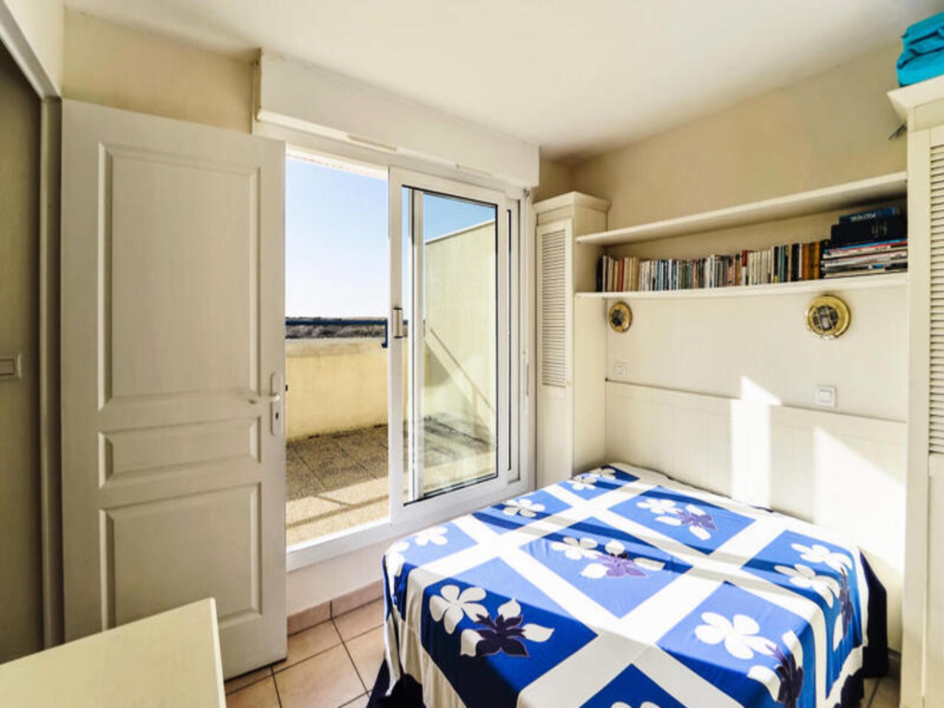 Zonnig appartement op 300 m van strand, met zwembad - foto 12