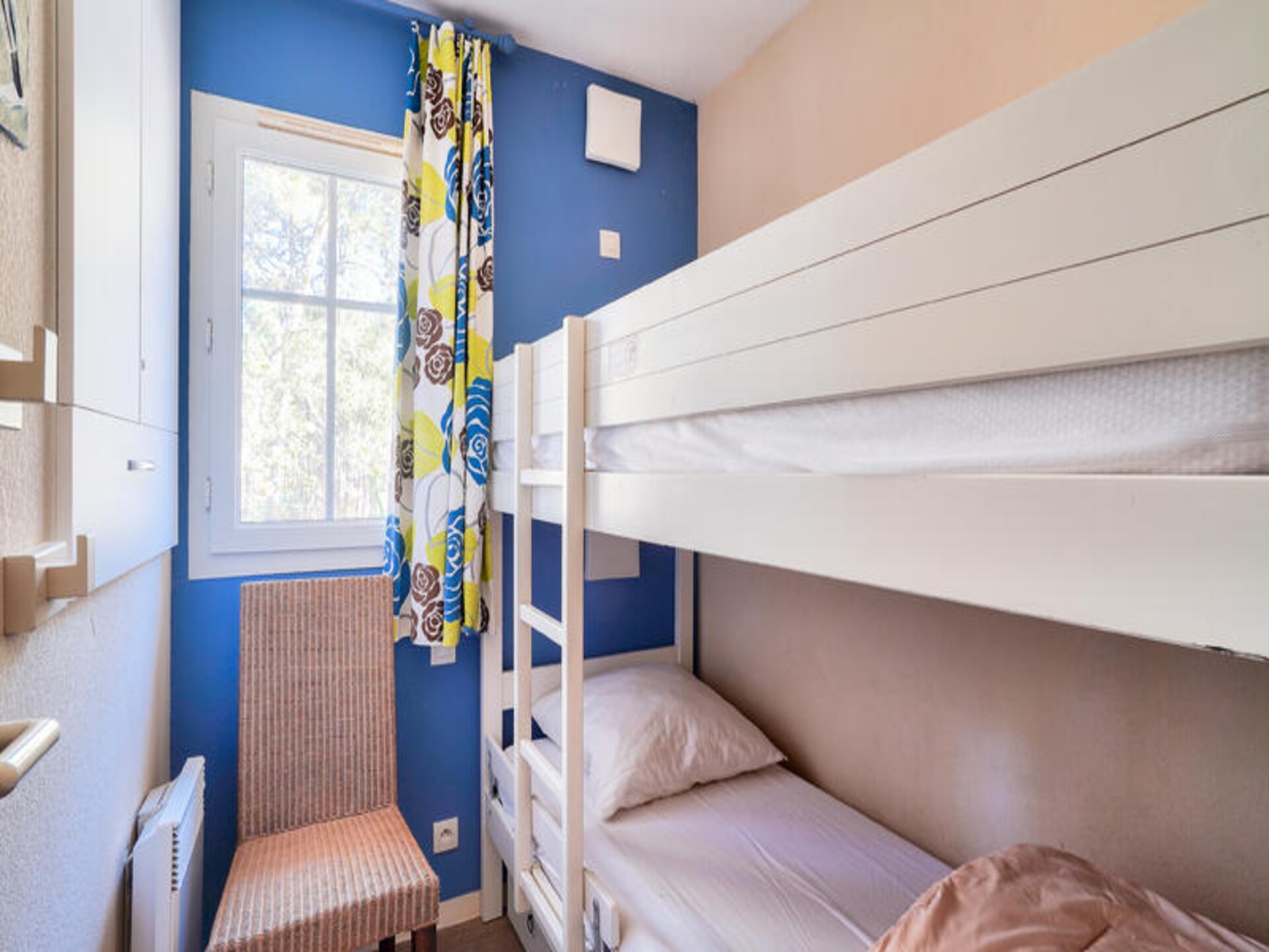 Ruim appartement voor 6 in het hart van Lacanau, op 2 km van het strand - foto 10