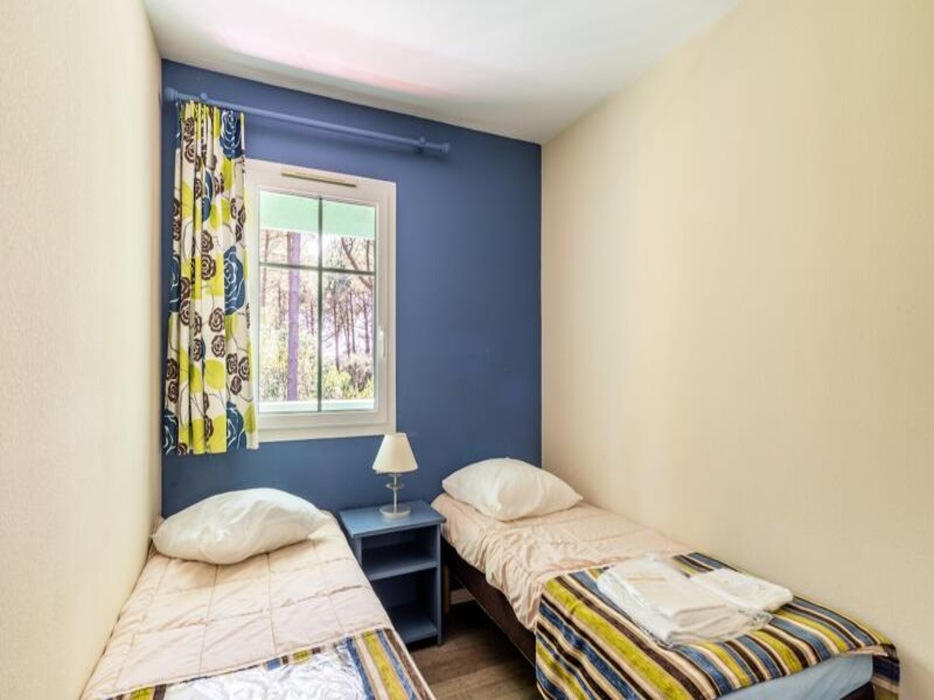 Ruim appartement voor 8 in Lacanau, 2 km van strand met tuin en zwembad - foto 14