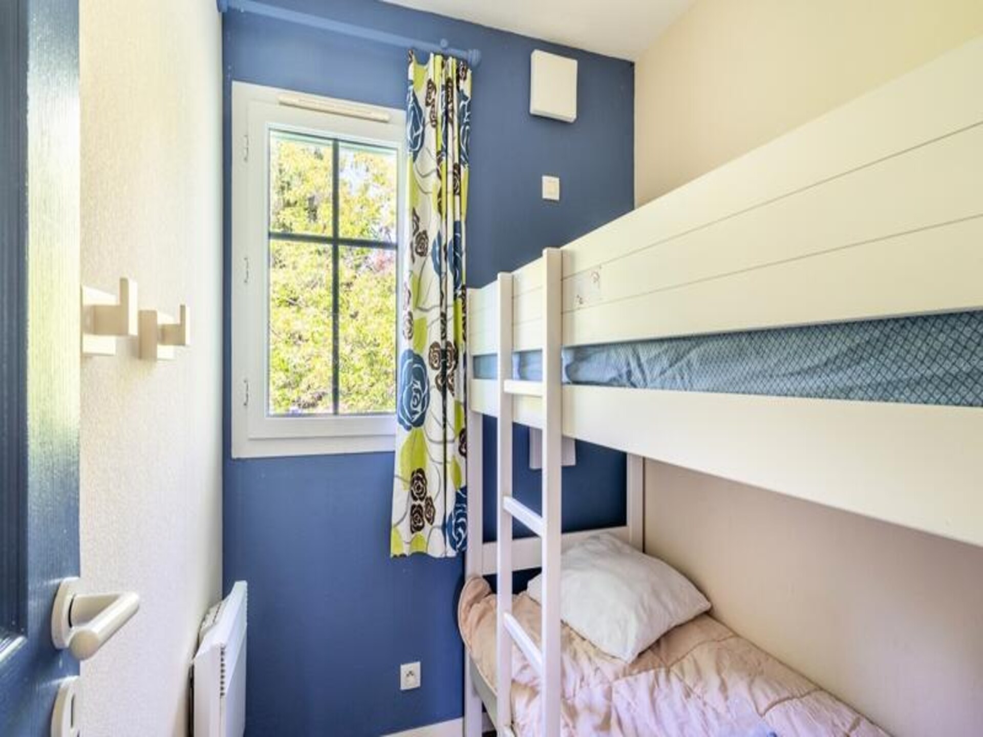Ruim appartement voor 8 in Lacanau, 2 km van strand met tuin en zwembad - foto 16
