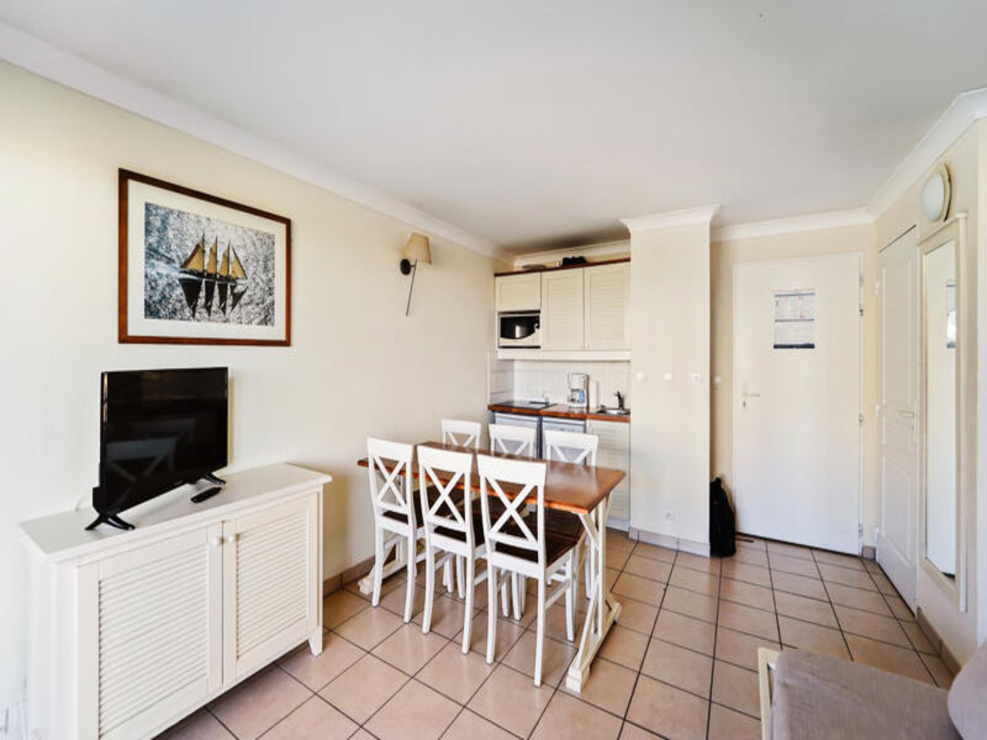 Licht appartement op 300m van de Atlantische Oceaan met zwembad en balkons - foto 12