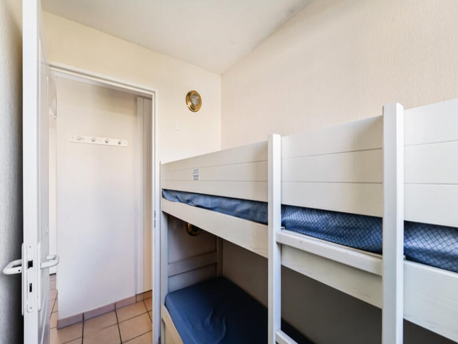 Licht appartement op 300m van de Atlantische Oceaan met zwembad en balkons - foto 16
