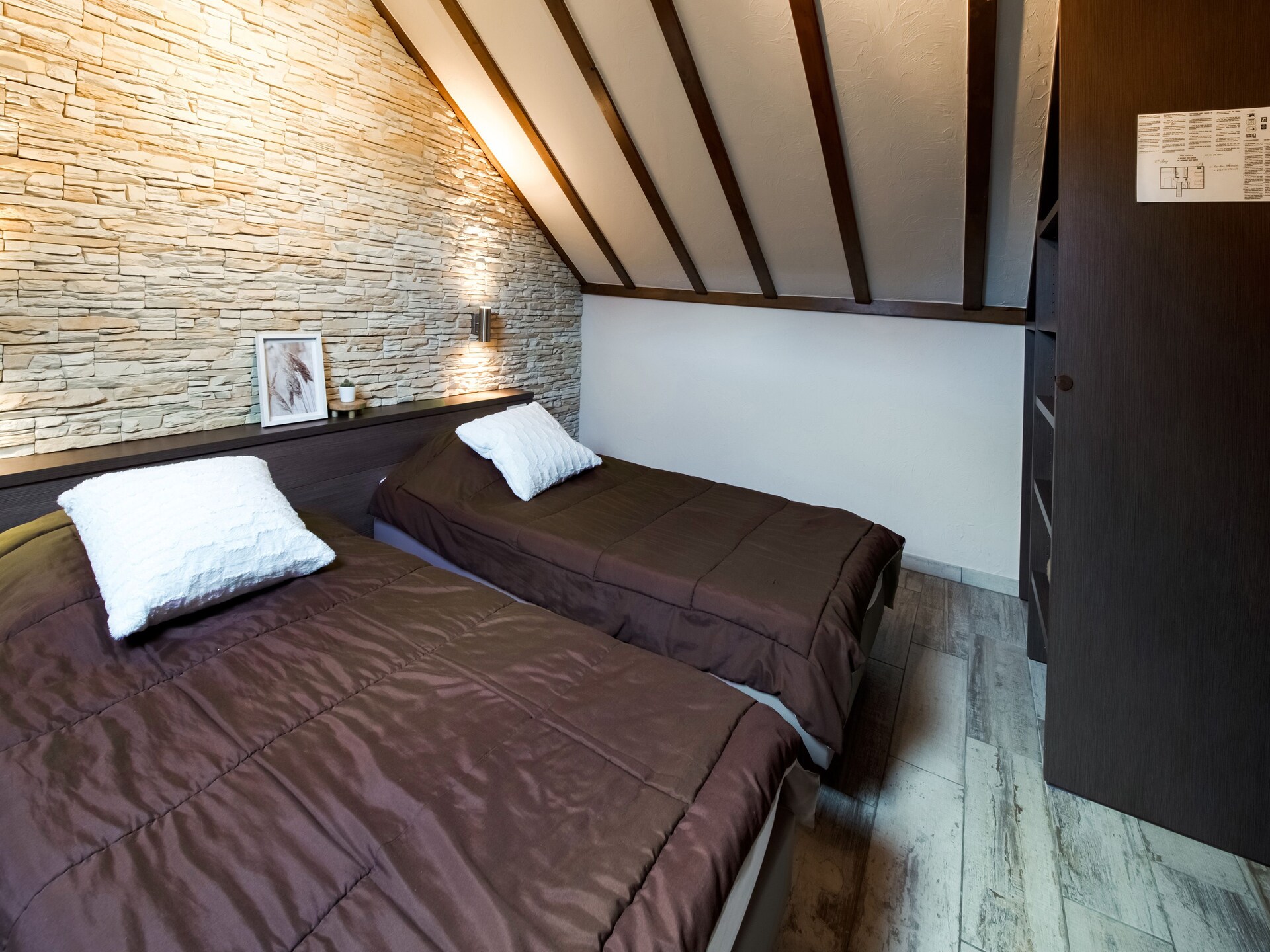 23-persoons landhuis met sauna en biljart in Les Hautes Fagnes-Walk - foto 24