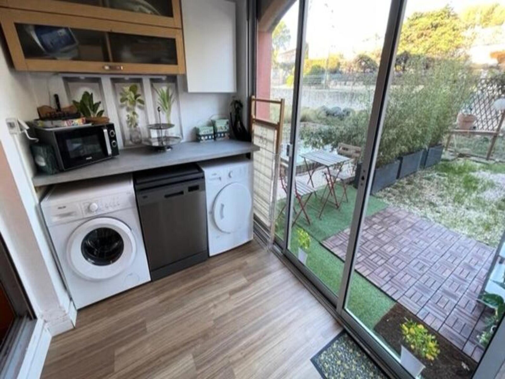 Licht appartement met tuin op loopafstand van strand en haven - foto 26