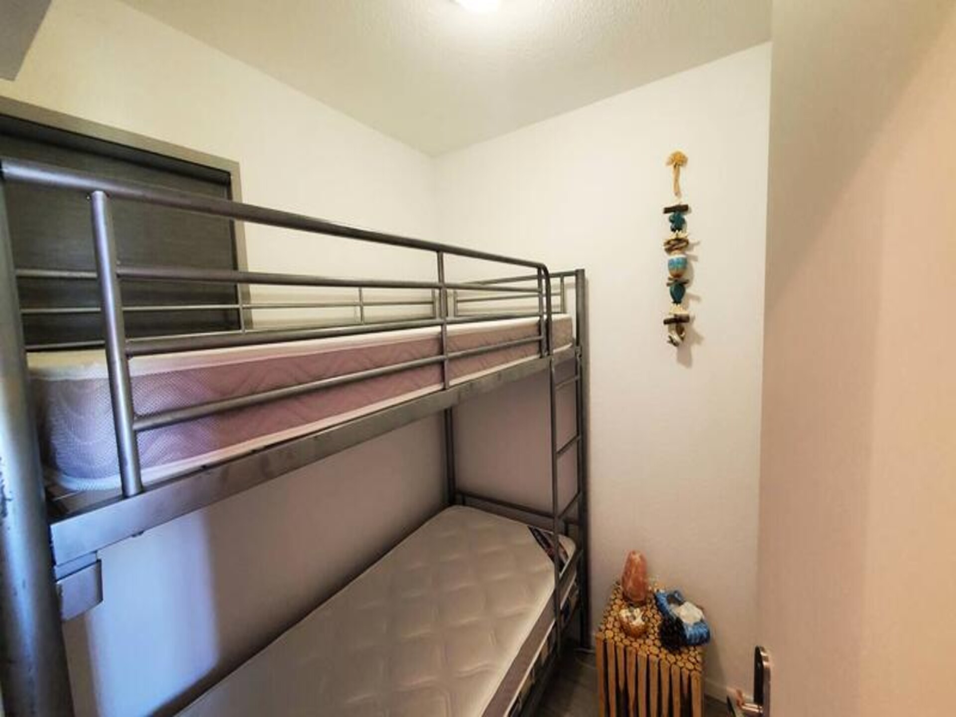 Licht appartement met zwembad en zeezicht bij het strand van Saint-Mandrier - foto 12