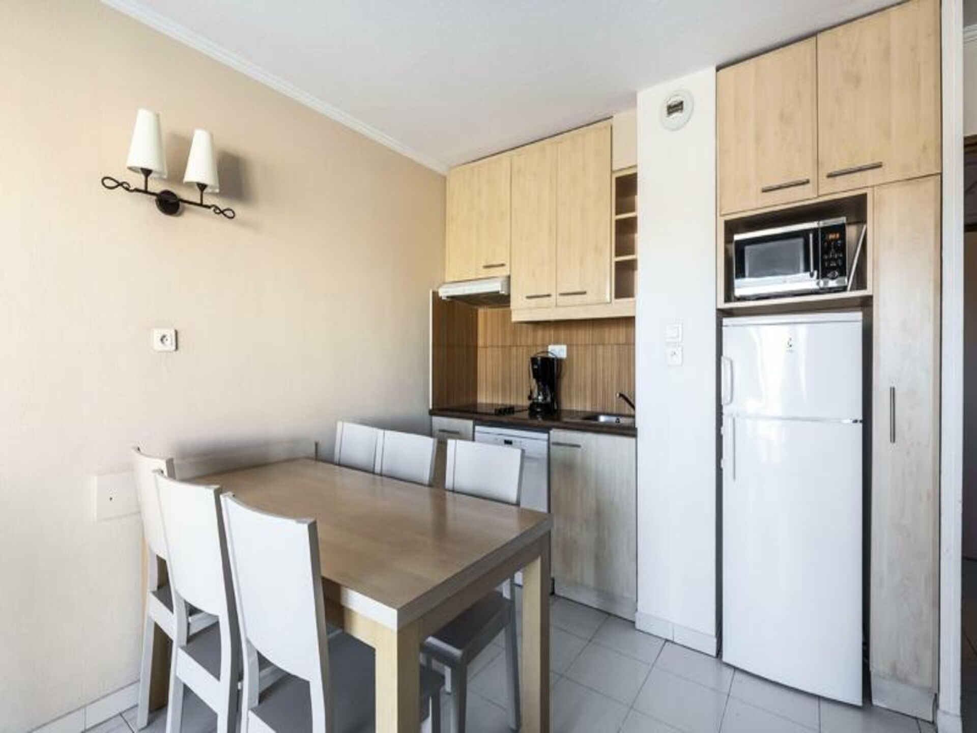 Appartement met zeezicht op 50m van het strand in Fréjus - foto 7