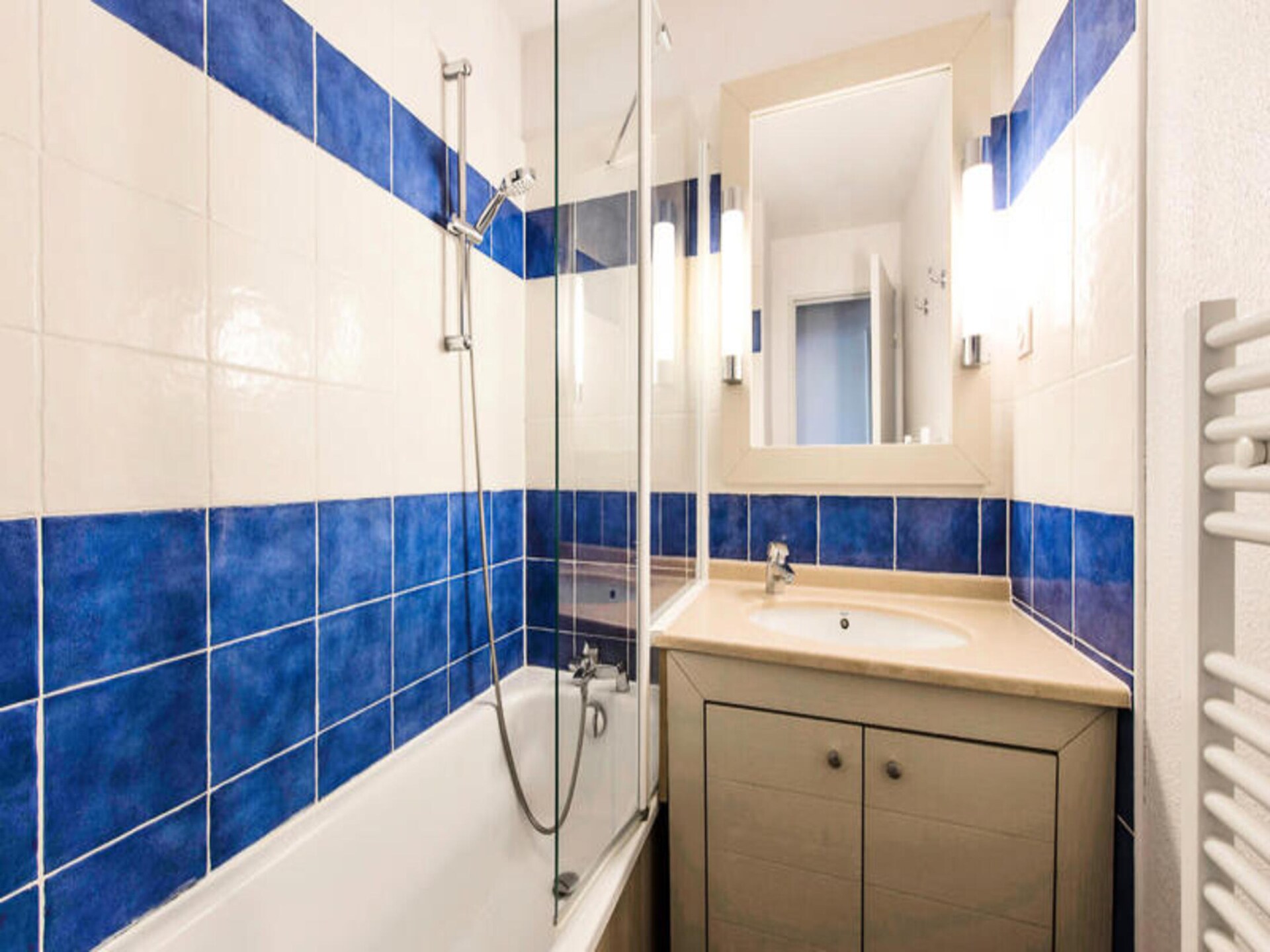 Rustiek appartement voor 5 in dennenbos met waterpark, vlakbij strand Hyères - foto 9