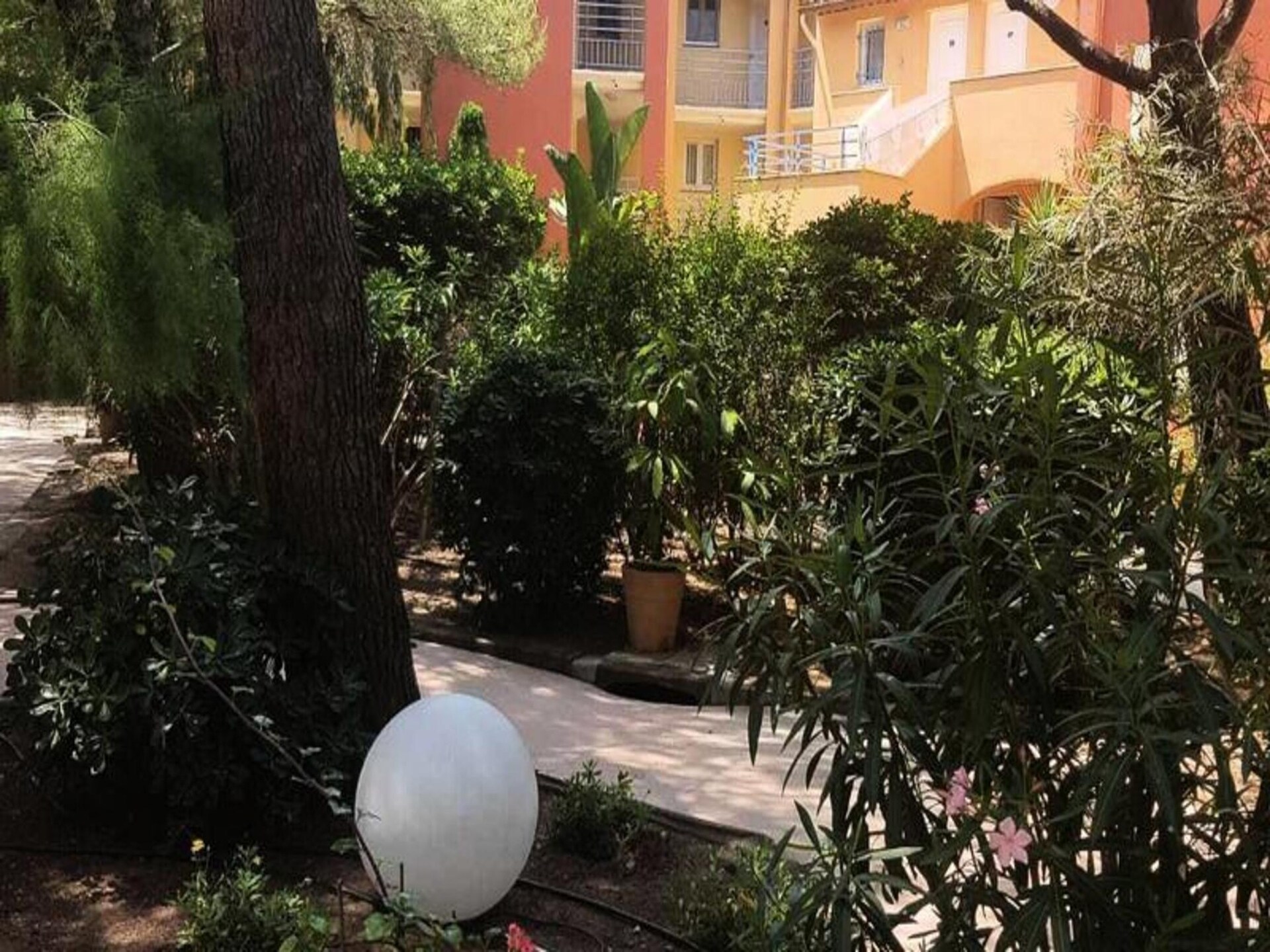 Knus appartement in bosrijk park, vlakbij strand Giens - foto 14