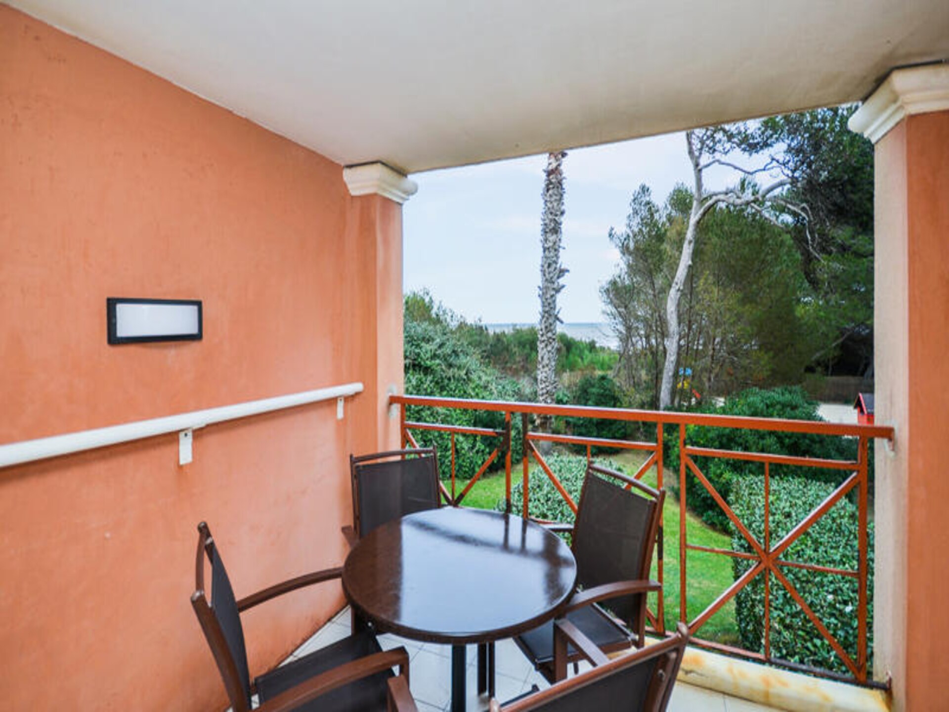 Rustiek appartement in bosrijk park op 2 km van Hyères strand - foto 19
