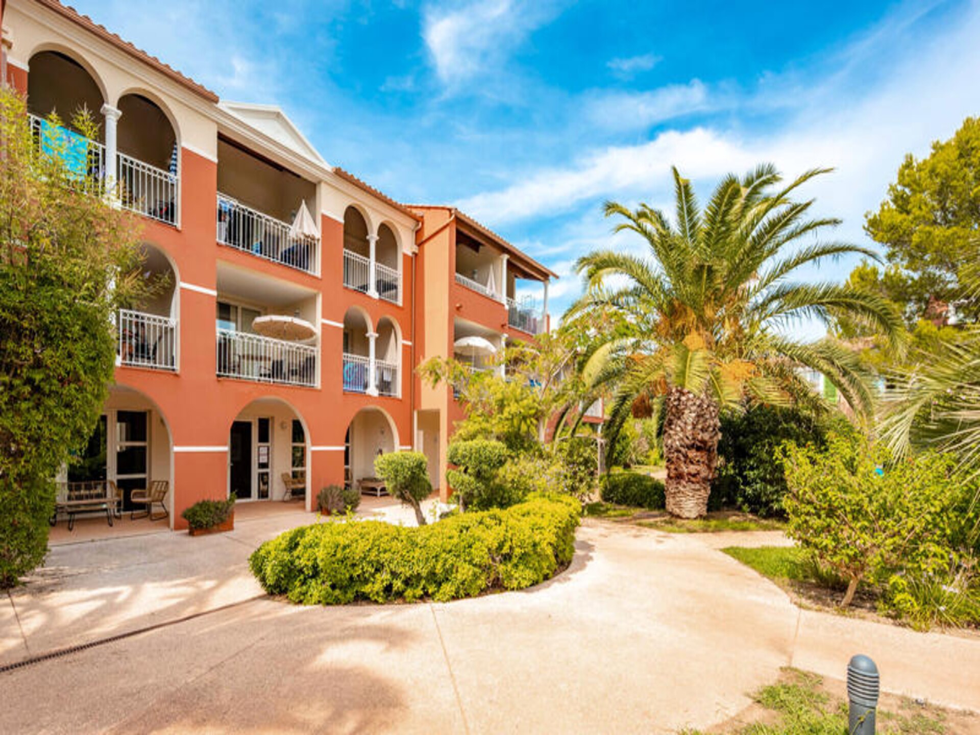 Knus appartement met zwembad op 350m van het strand in Hyères - foto 7