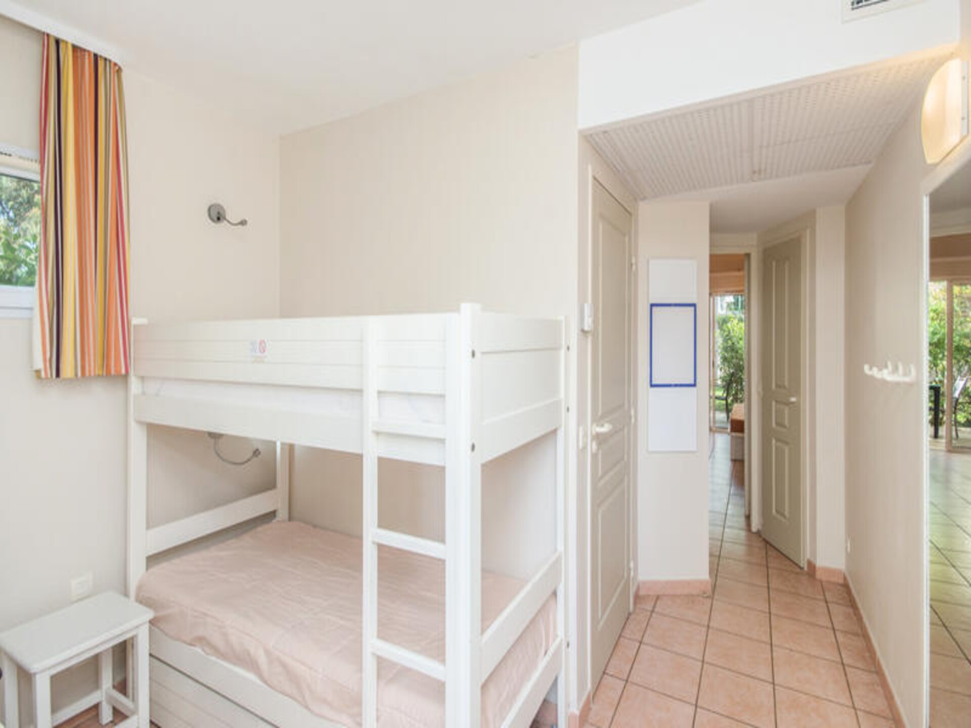 Knus appartement met zwembad op 350m van het strand in Hyères - foto 17