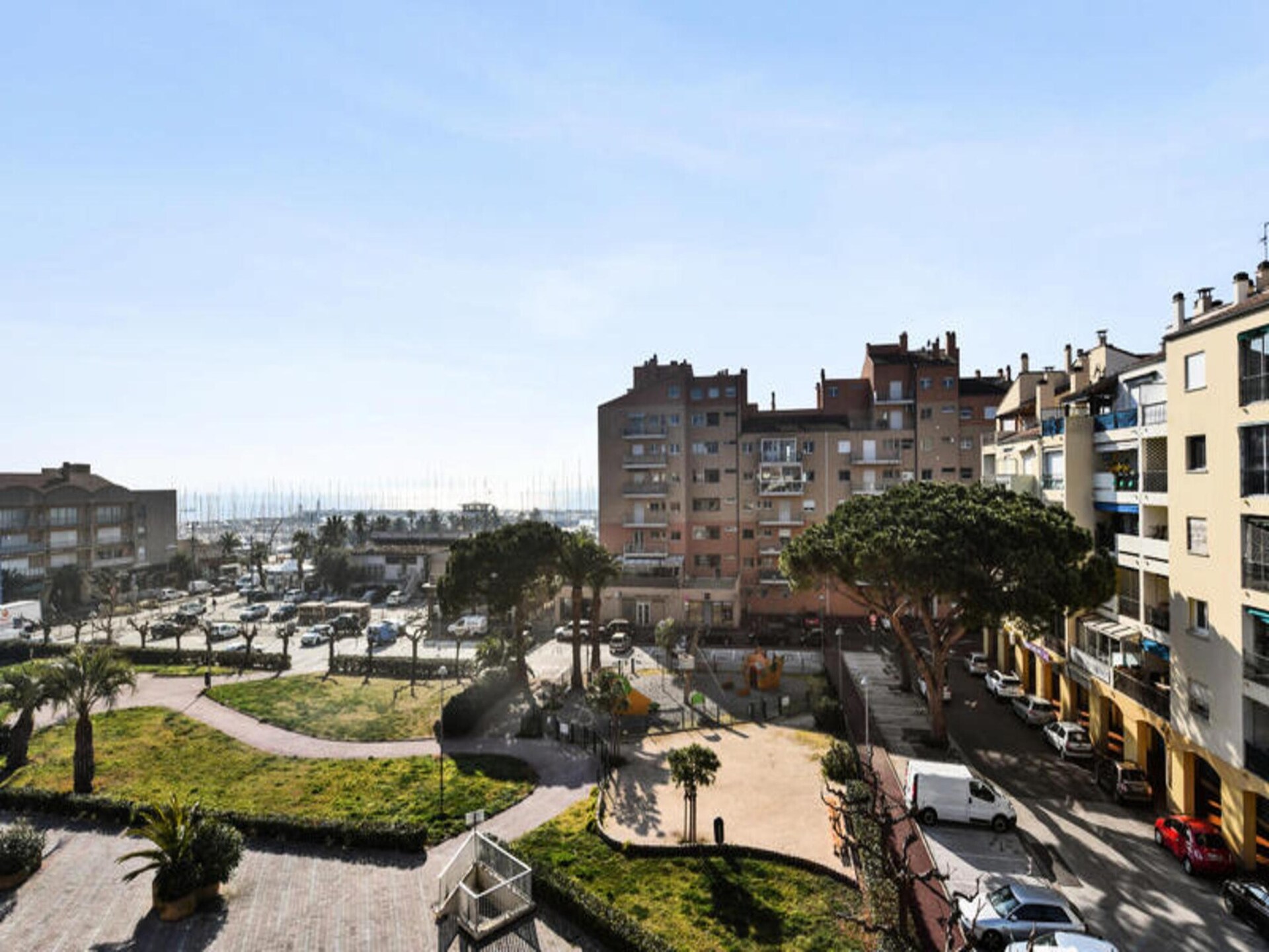 Knus appartement op 300m van strand in Hyères, uitzicht op Gouden Eilanden - foto 12