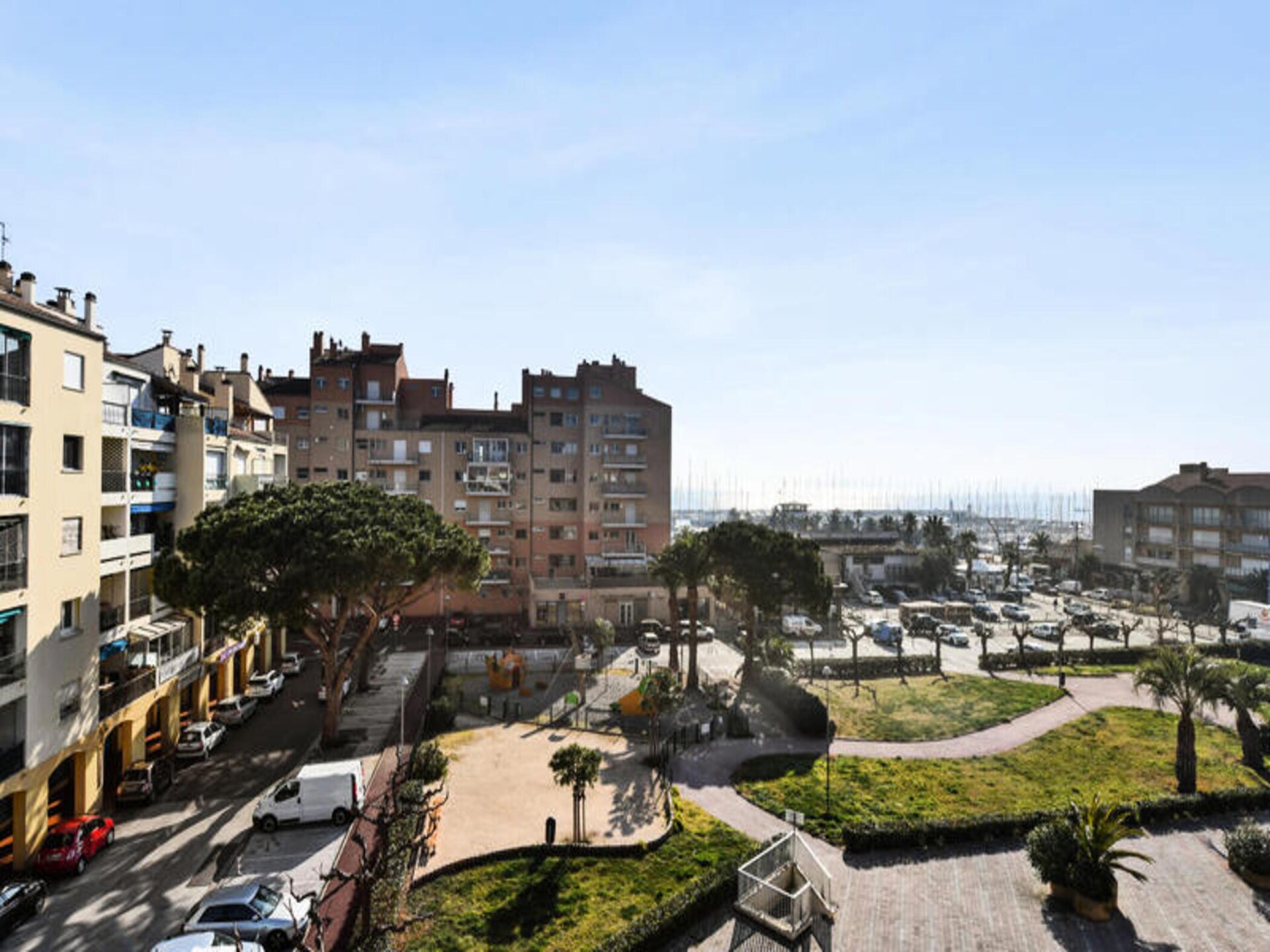 Knus appartement op 300m van strand in Hyères, uitzicht op Gouden Eilanden - foto 7