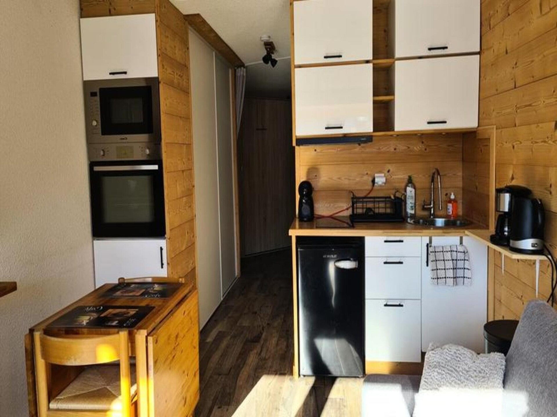 Stijlvolle studio op het zuiden met uitzicht op de bergen in Isola - foto 7