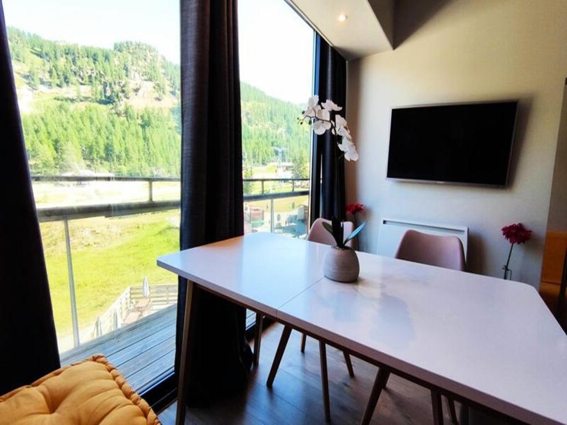 Gerenoveerd appartement aan de piste in Isola met ruim balkon - foto 6