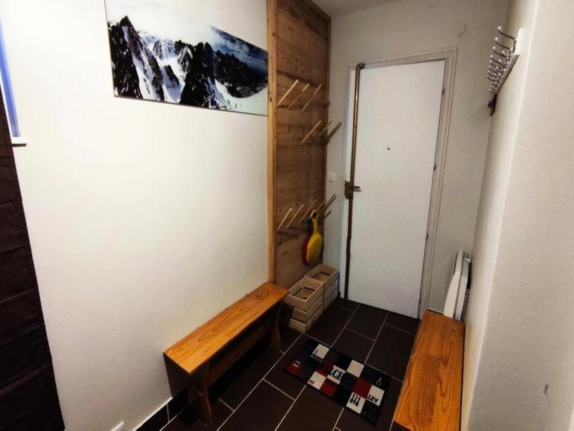 Gerenoveerd appartement aan de piste in Isola met ruim balkon - foto 1