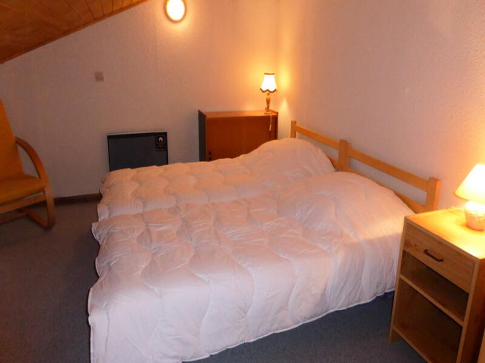 Ruim 8-persoons appartement met balkon direct aan de piste in Les Contamines - foto 8