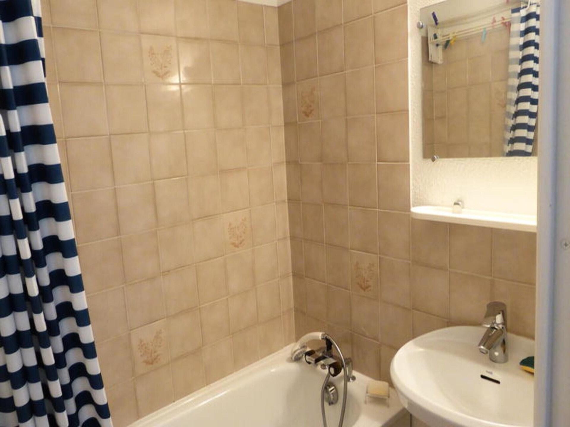 Knus appartement op 200m van de piste met bergzicht en balkon - foto 16