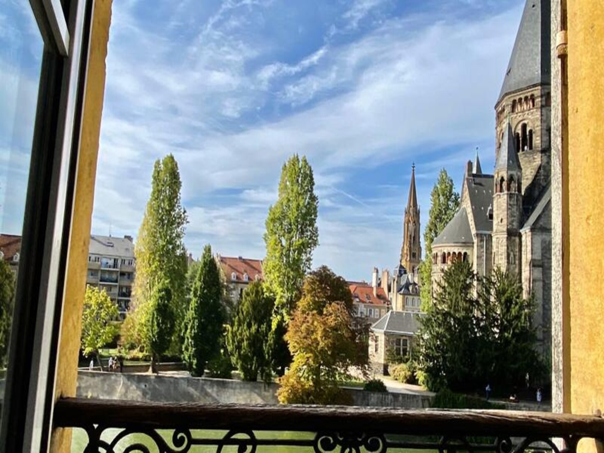 Au Fil De L'eau: Romantisch appartement met uitzicht op de Tempel Neuf in Metz - foto 17