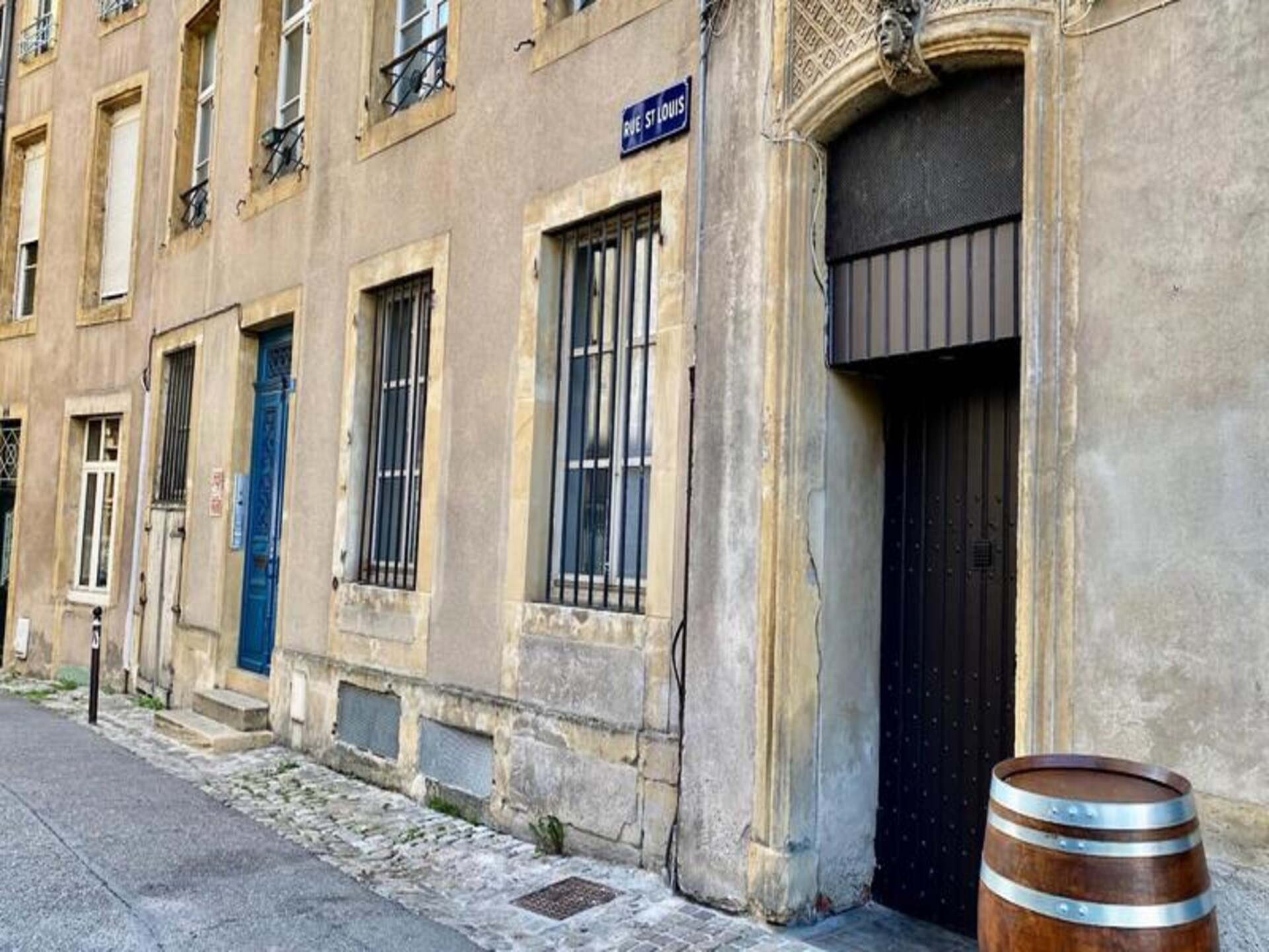 Au Fil De L'eau: Romantisch appartement met uitzicht op de Tempel Neuf in Metz - foto 25