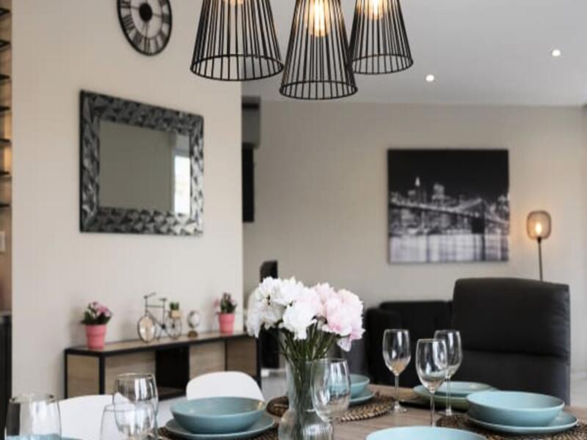 Licht appartement met terras in het hart van Metz, vlakbij het centrum - foto 11