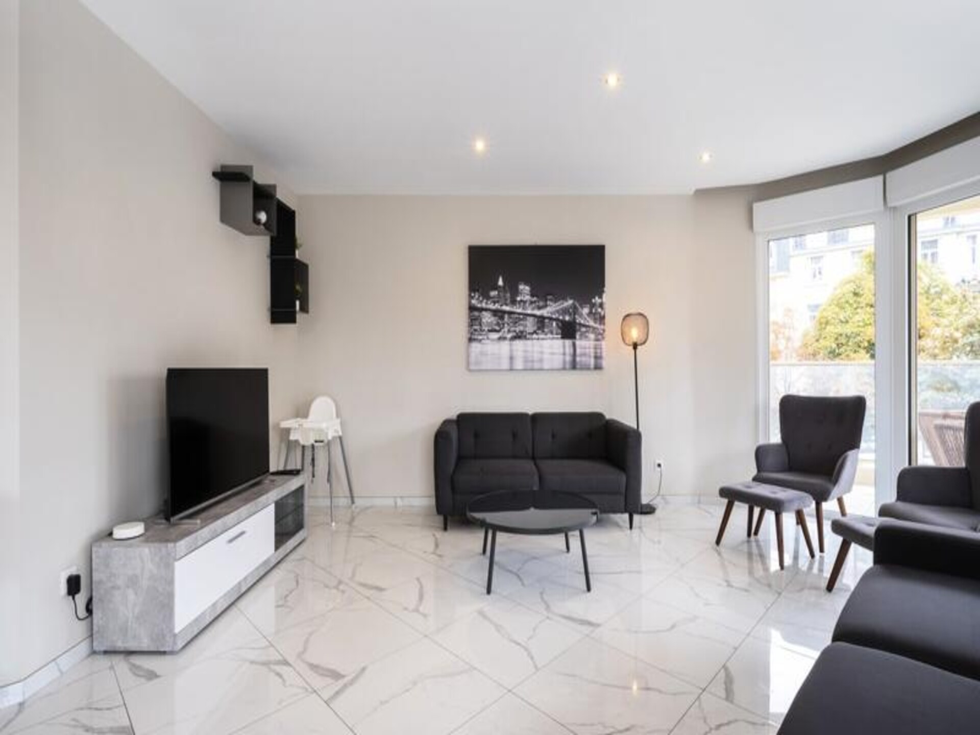 Licht appartement met terras in het hart van Metz, vlakbij het centrum - foto 14