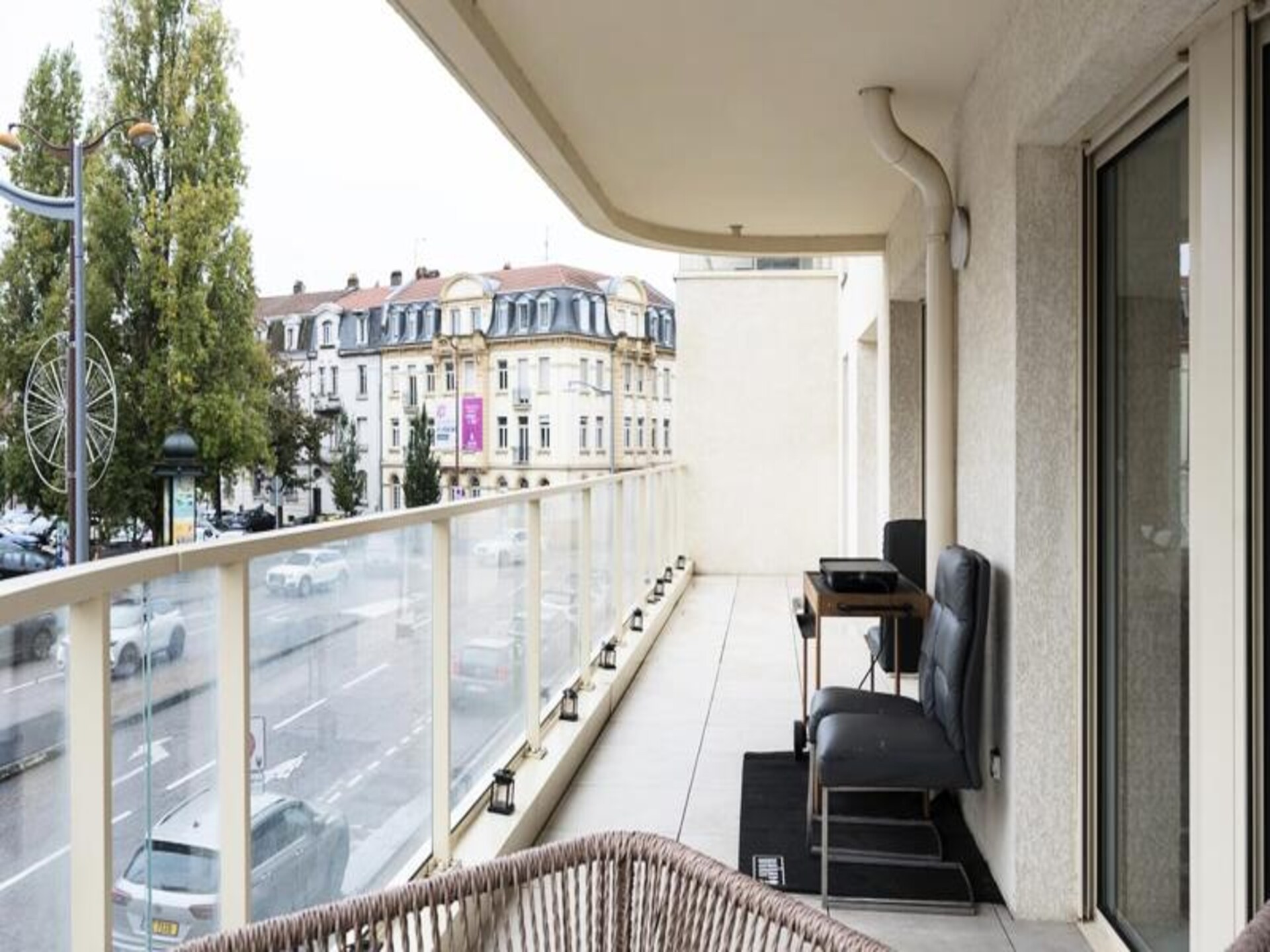 Licht appartement met terras in het hart van Metz, vlakbij het centrum - foto 18