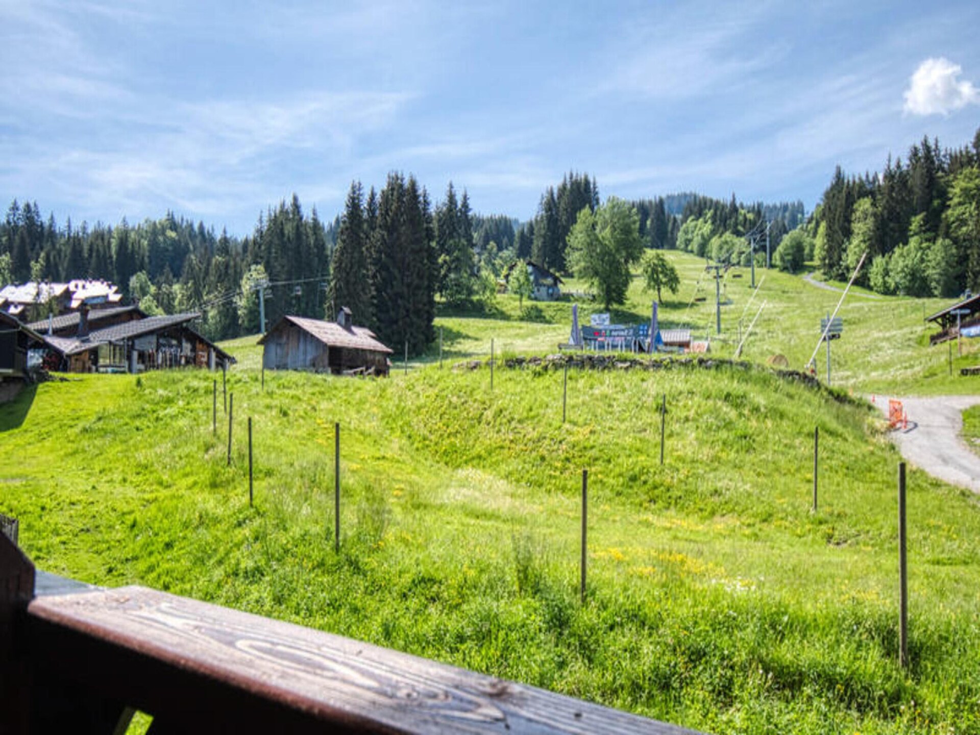 Appartement aan de piste in Morillon 1100 met balkon op het zuiden - foto 15