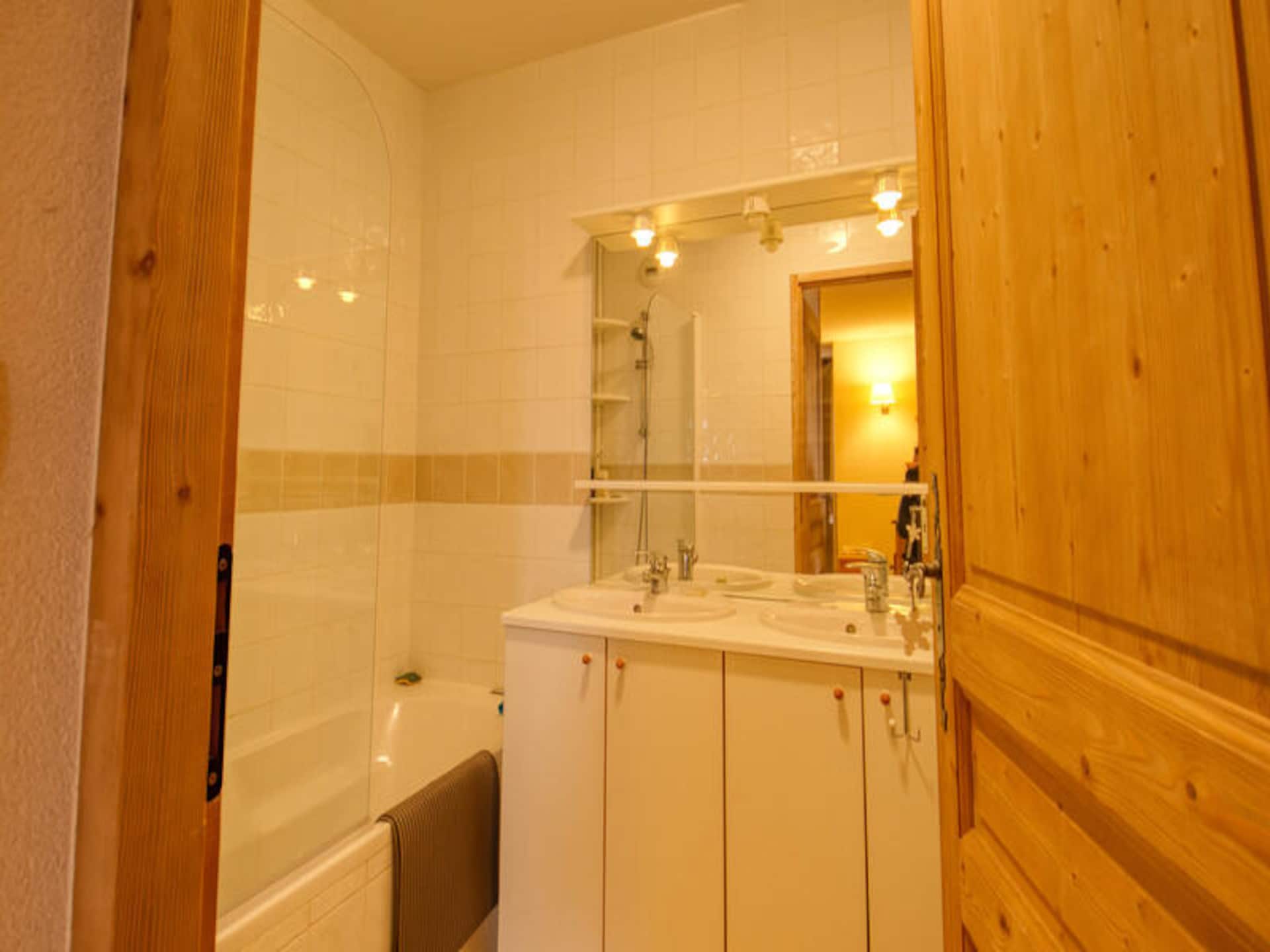 Ruim appartement in Morillon, direct aan de piste voor 8 personen - foto 4