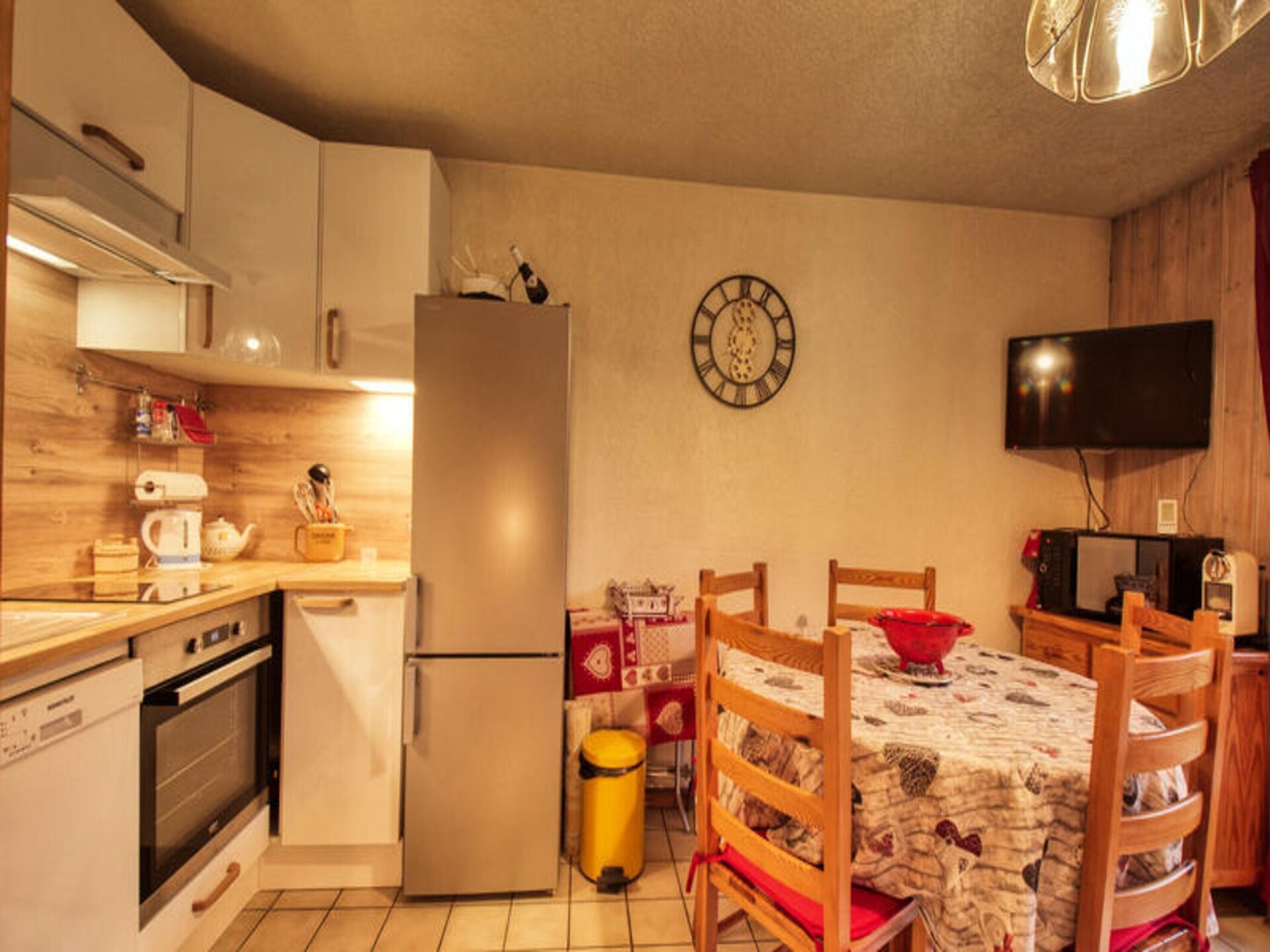 Knus appartement op de 1e verdieping in het hart van Morillon, vlakbij de skilift - foto 17